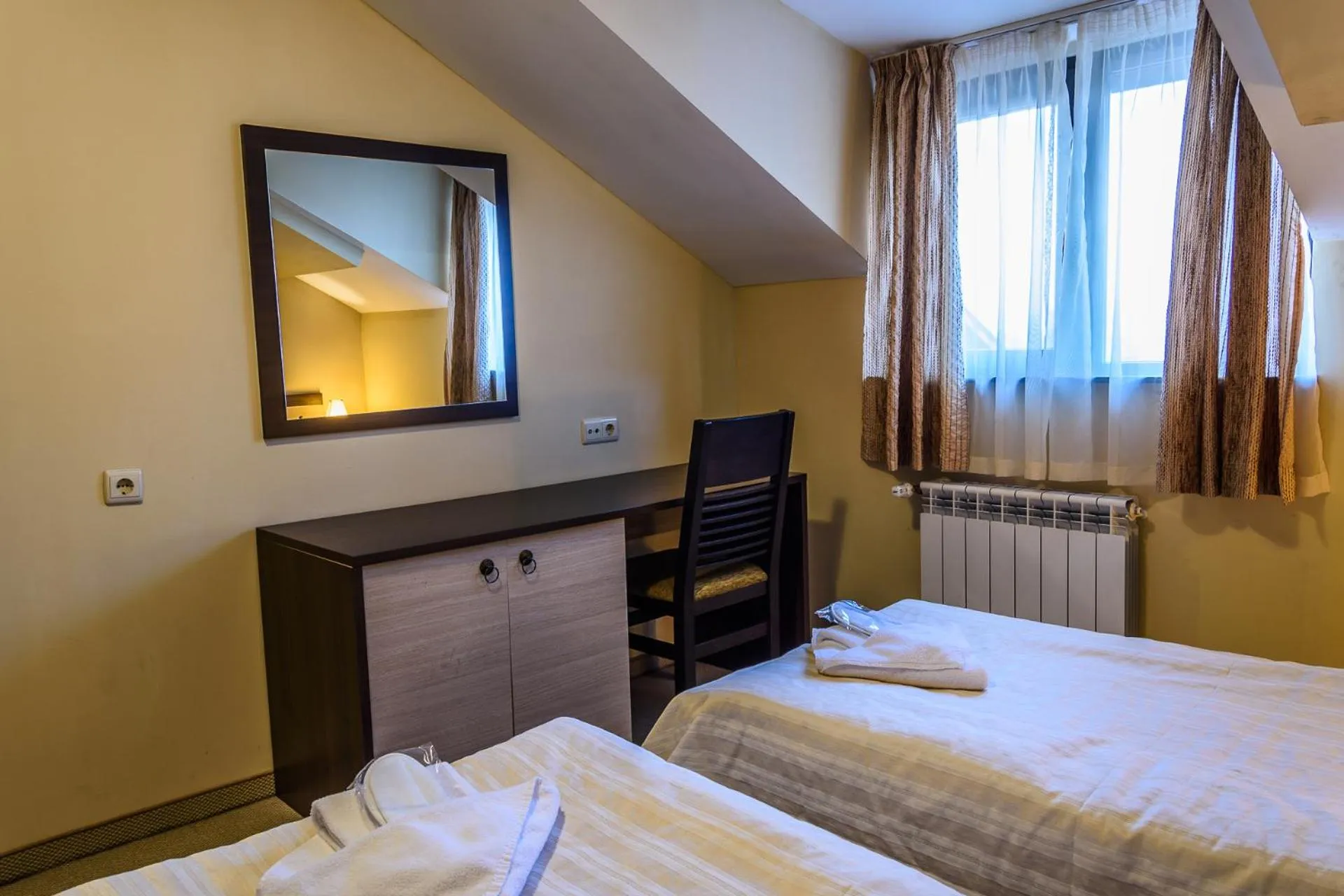 One-Bedroom Apartment with Balcony in Apart Hotel Dream