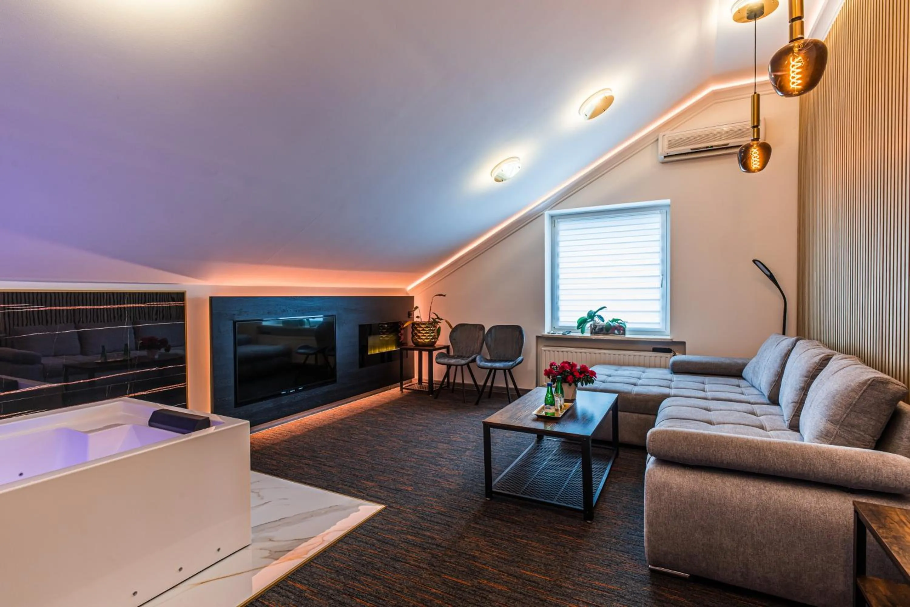 Living room in GLAMOUR - Restaurant & SPA