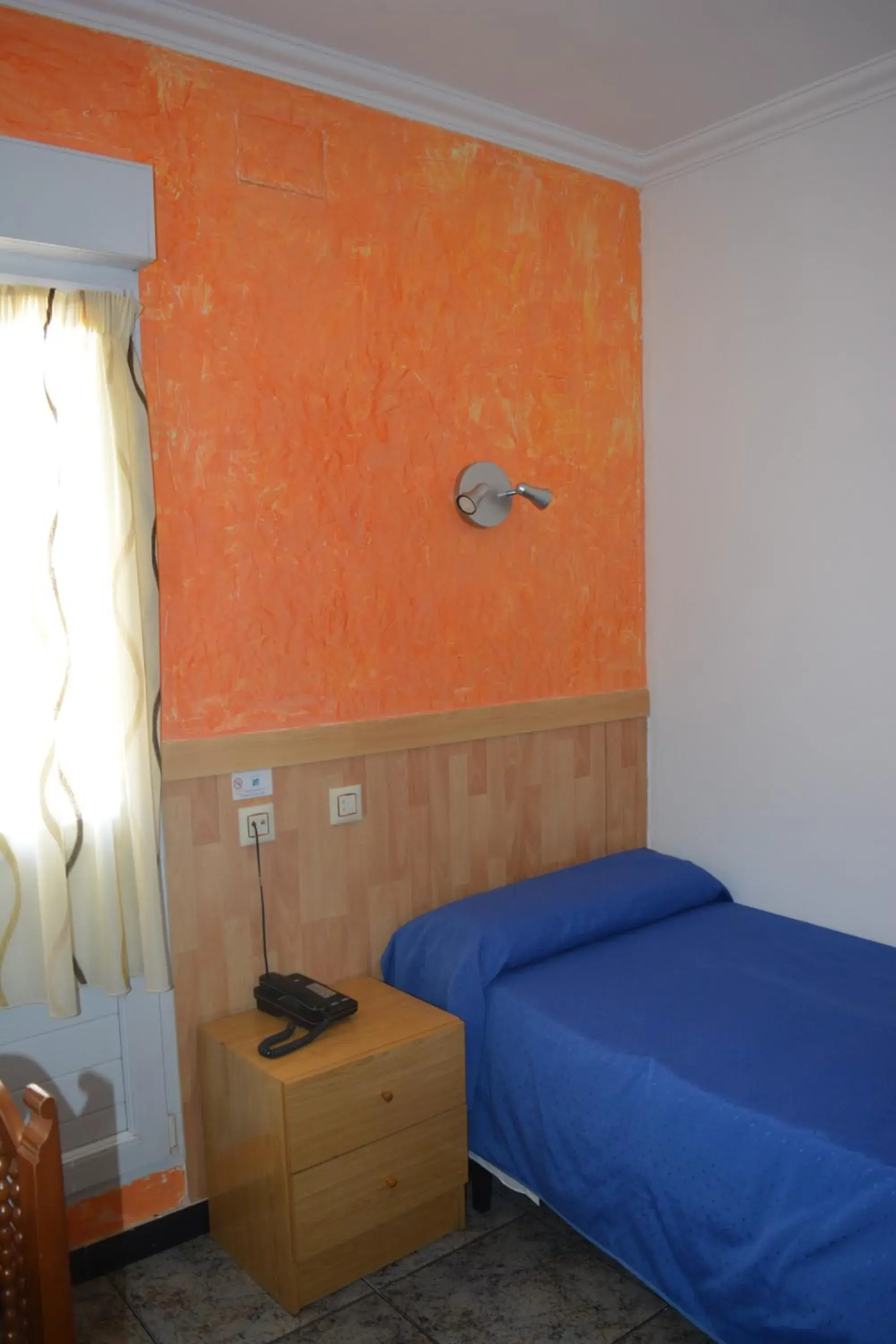 Single Room - single occupancy in Hostal Manolete Single Room - single occupancy in Hostal Manolete