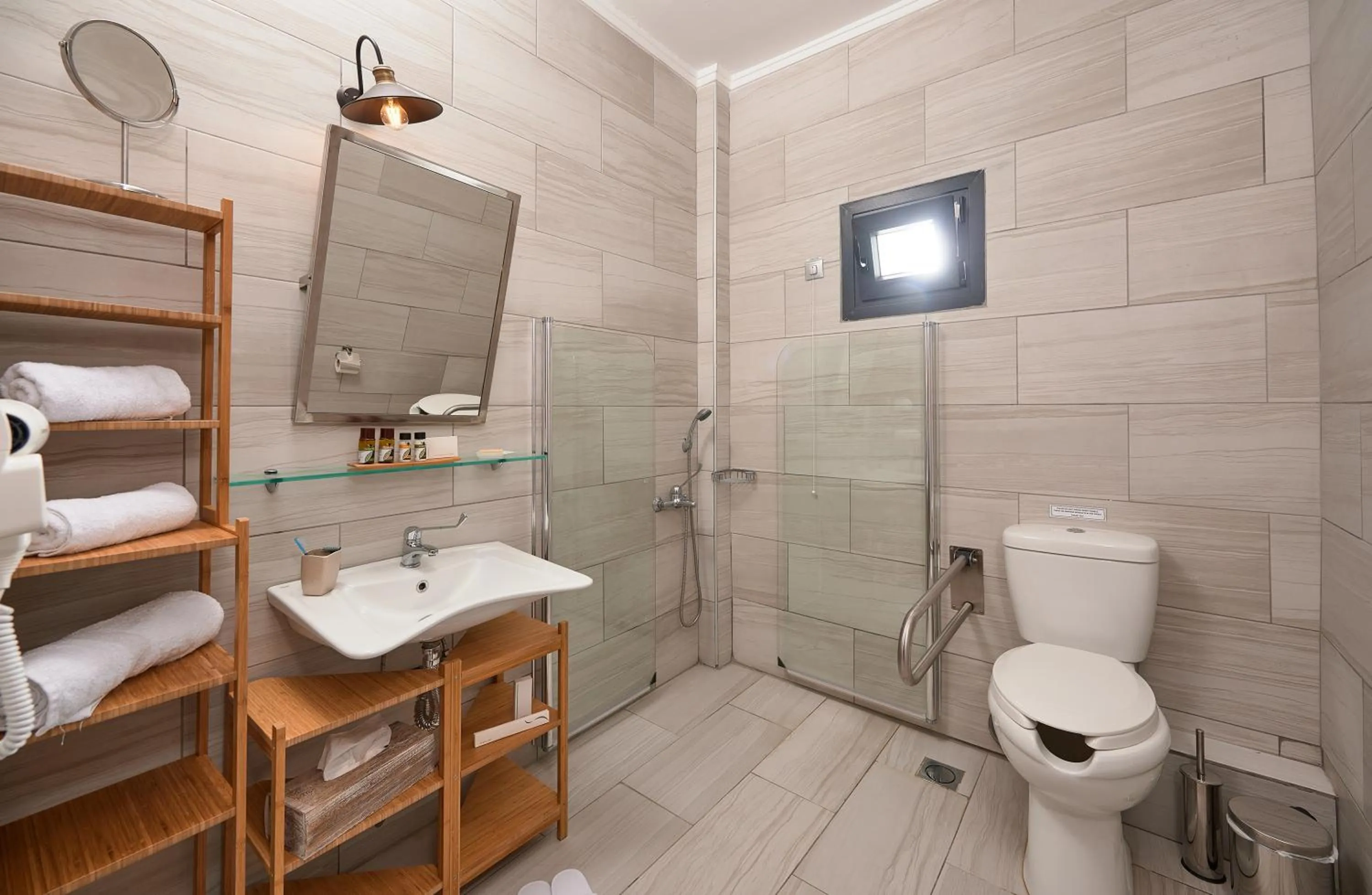 Bathroom in Mirabilia Boutique Hotel