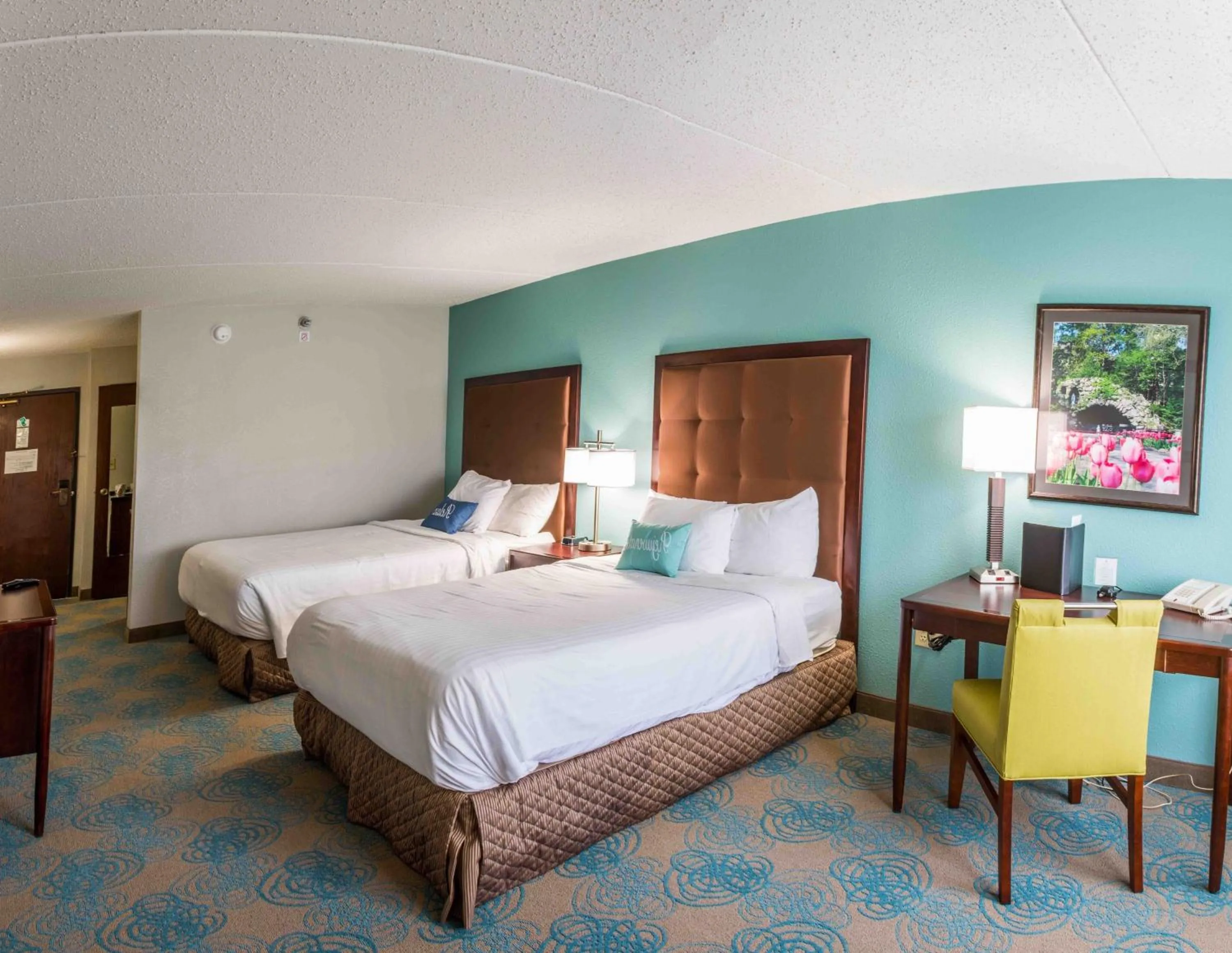 Bedroom, Bed in The Inn at Saint Mary's