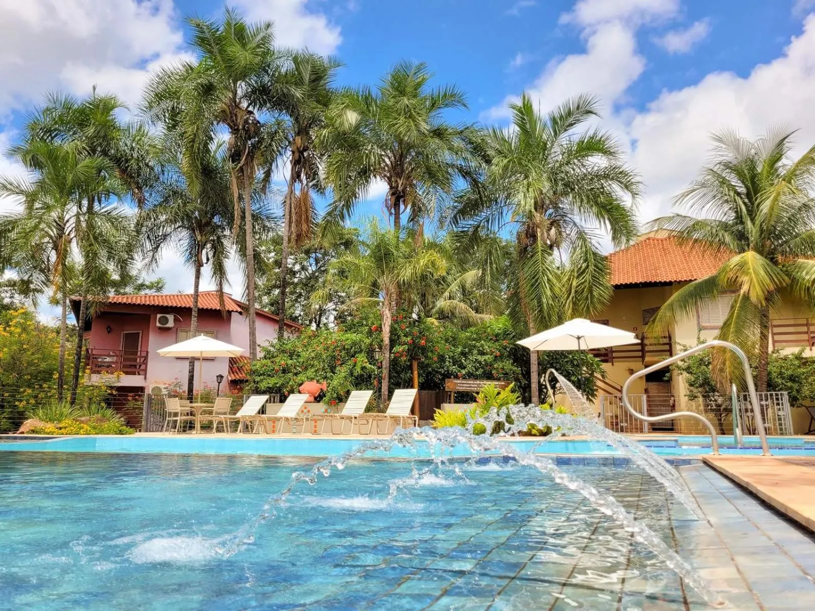Swimming pool in Hotel Pousada Águas de Bonito