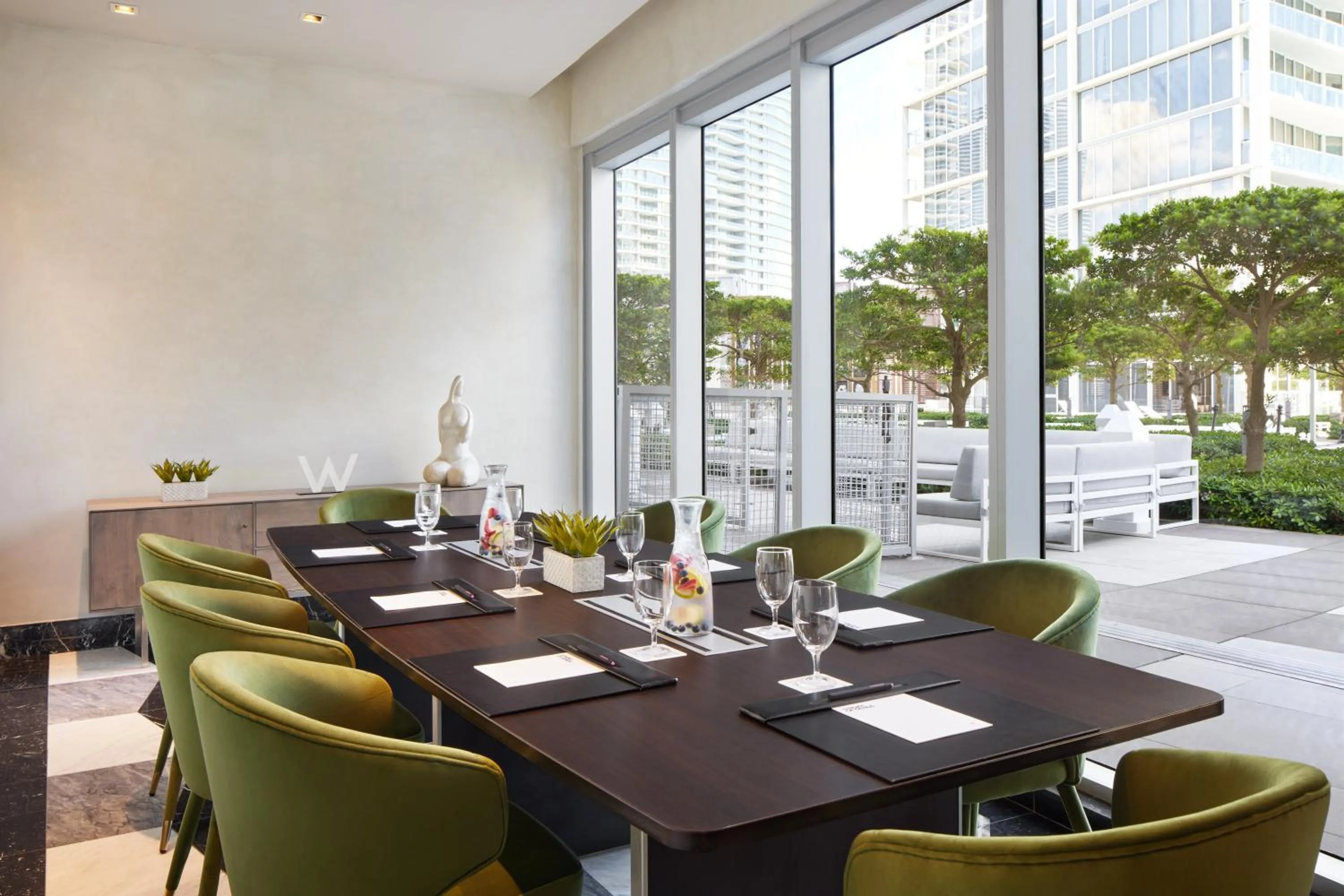 Meeting/conference room in W Miami