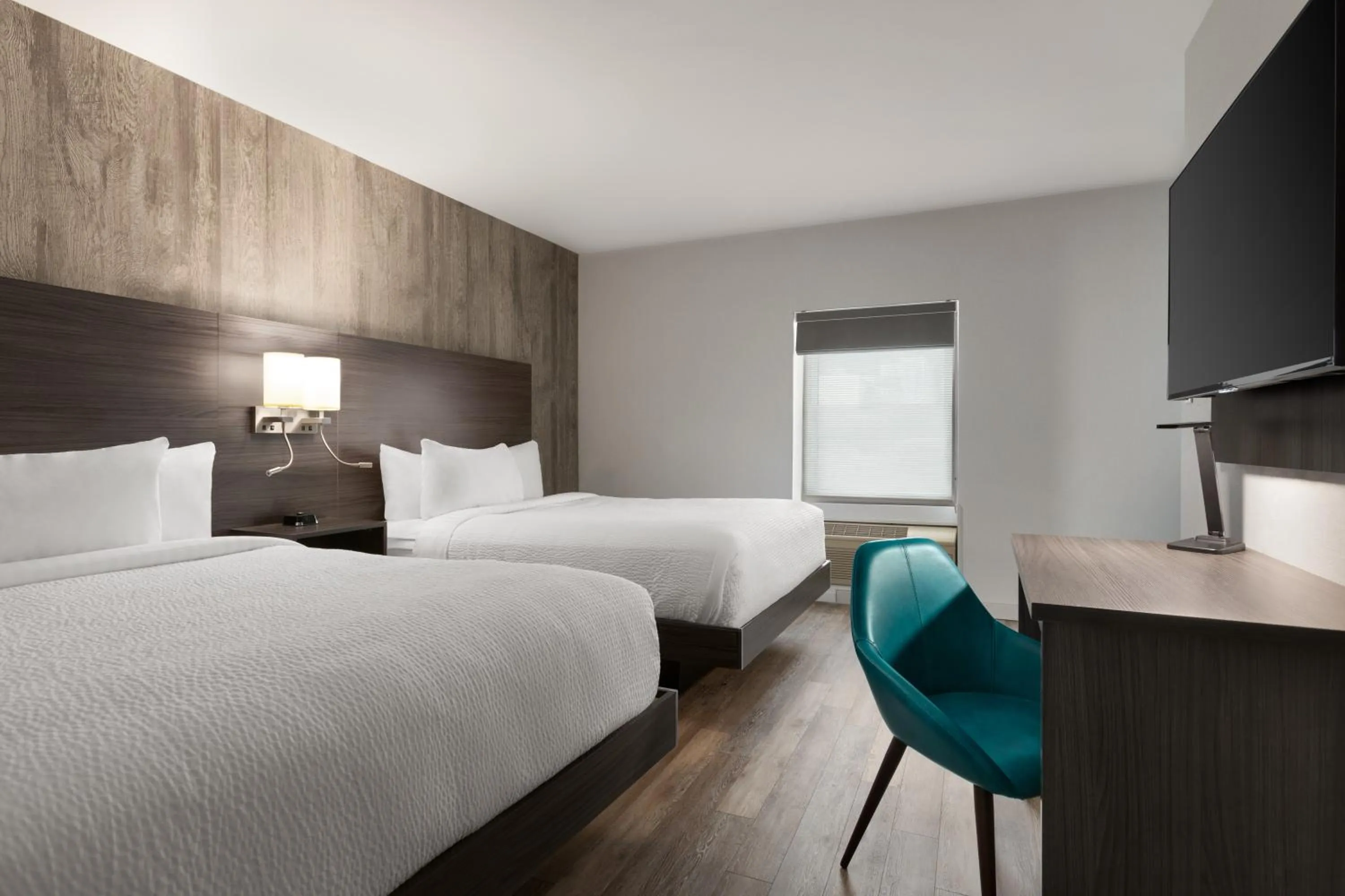 TV and multimedia, Bed in Days Inn by Wyndham Saint John