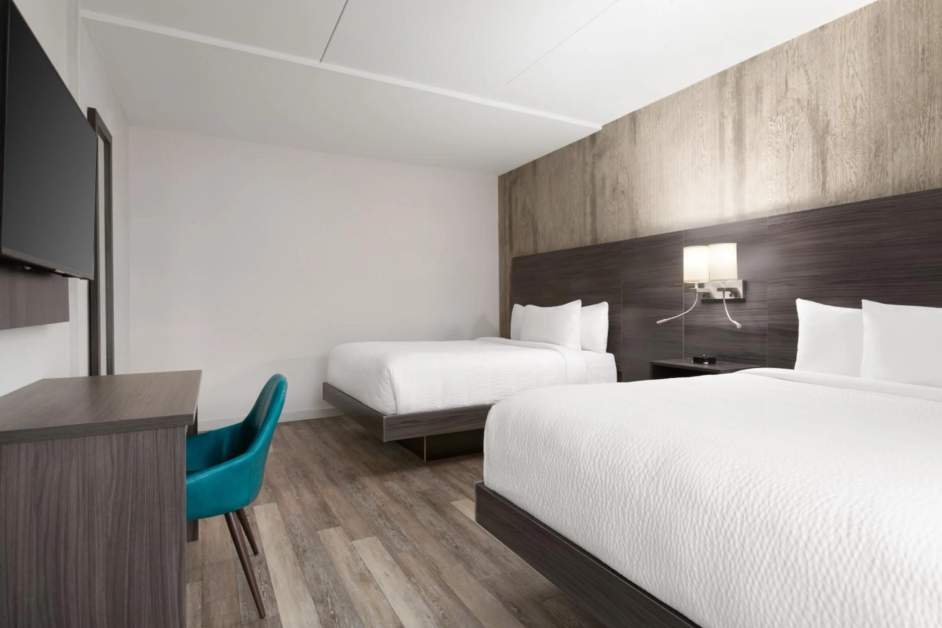 TV and multimedia, Bed in Days Inn by Wyndham Saint John