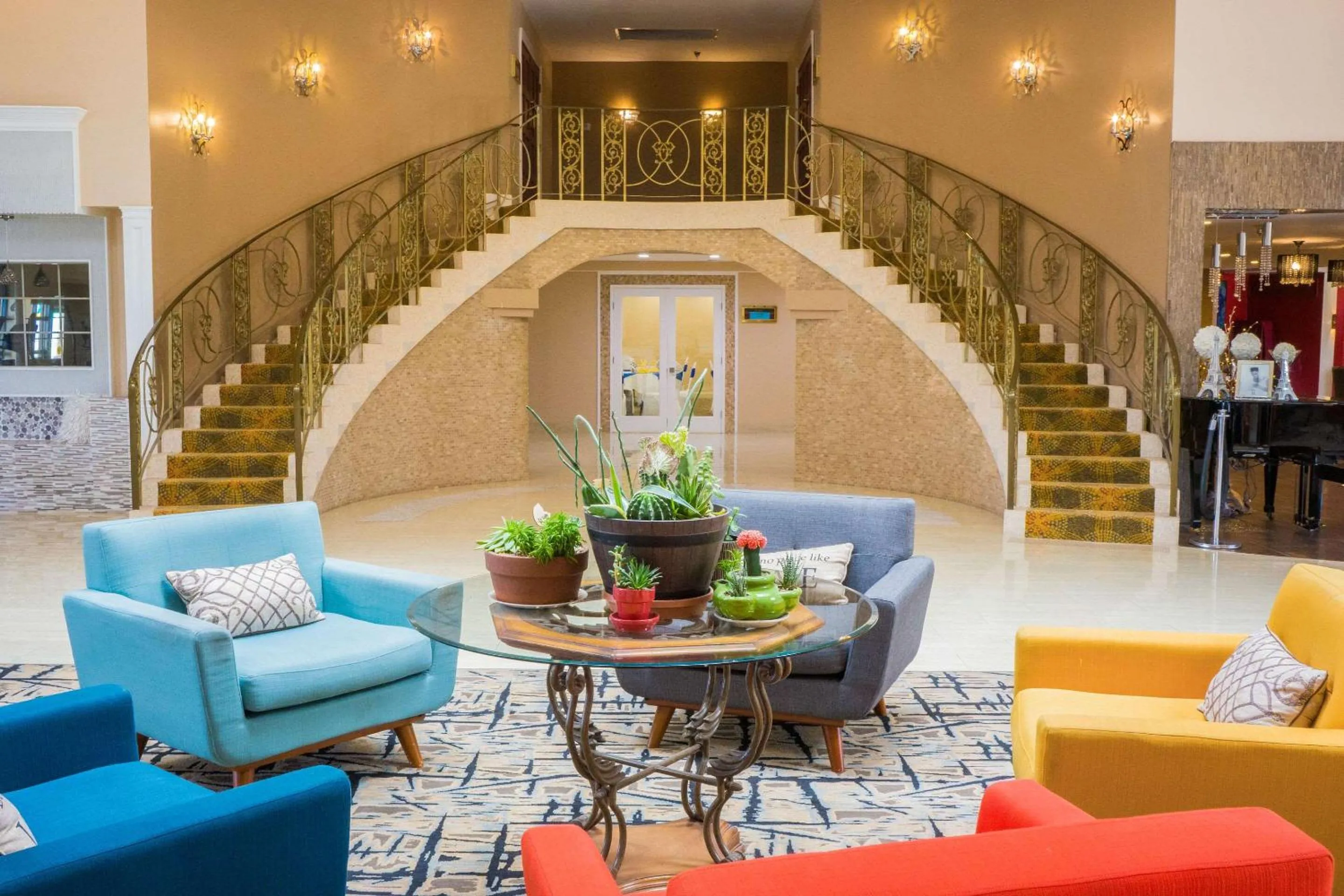 Lobby or reception in Hotel Tucson City Center, an Ascend Hotel Collection Member