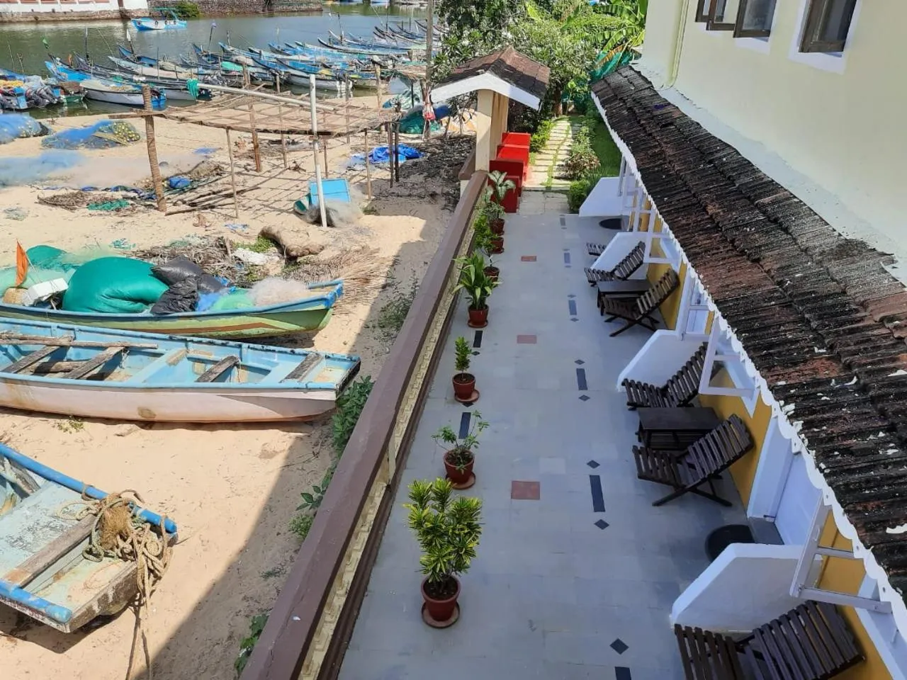 River view in Baia Do Sol - Beach boutique