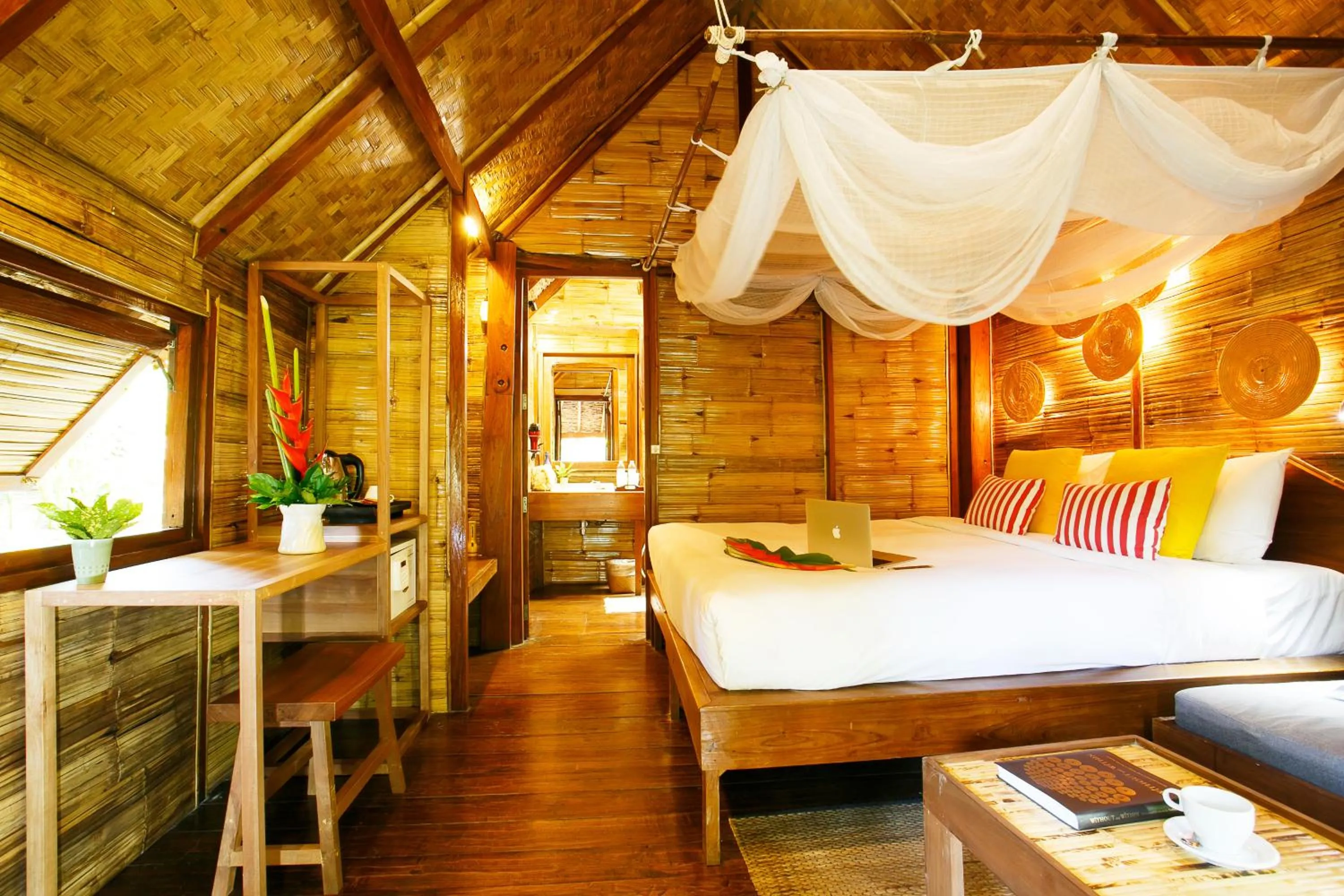 Bedroom, Bed in Pai Village Boutique Resort