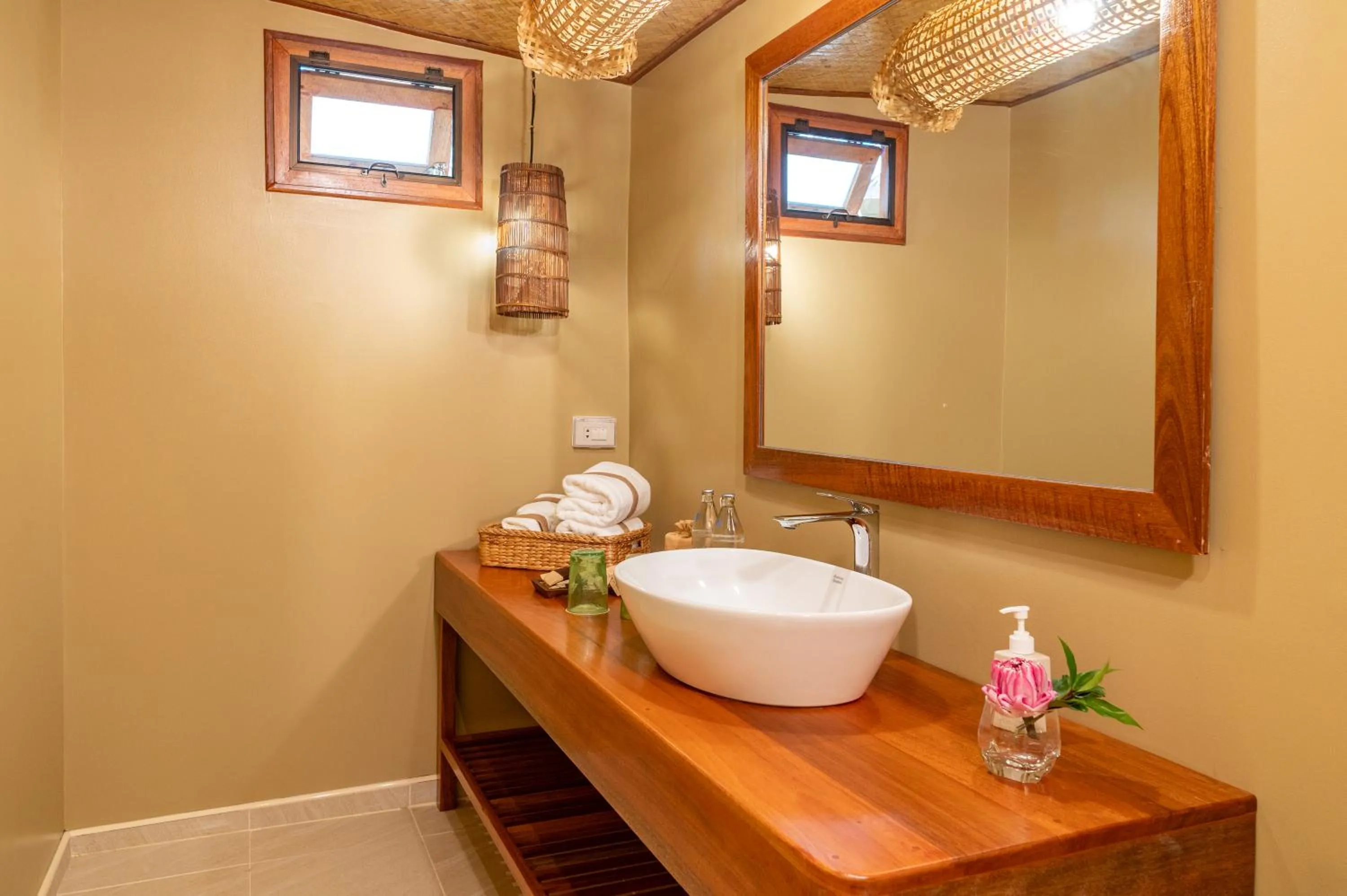 Toilet in Pai Village Boutique Resort