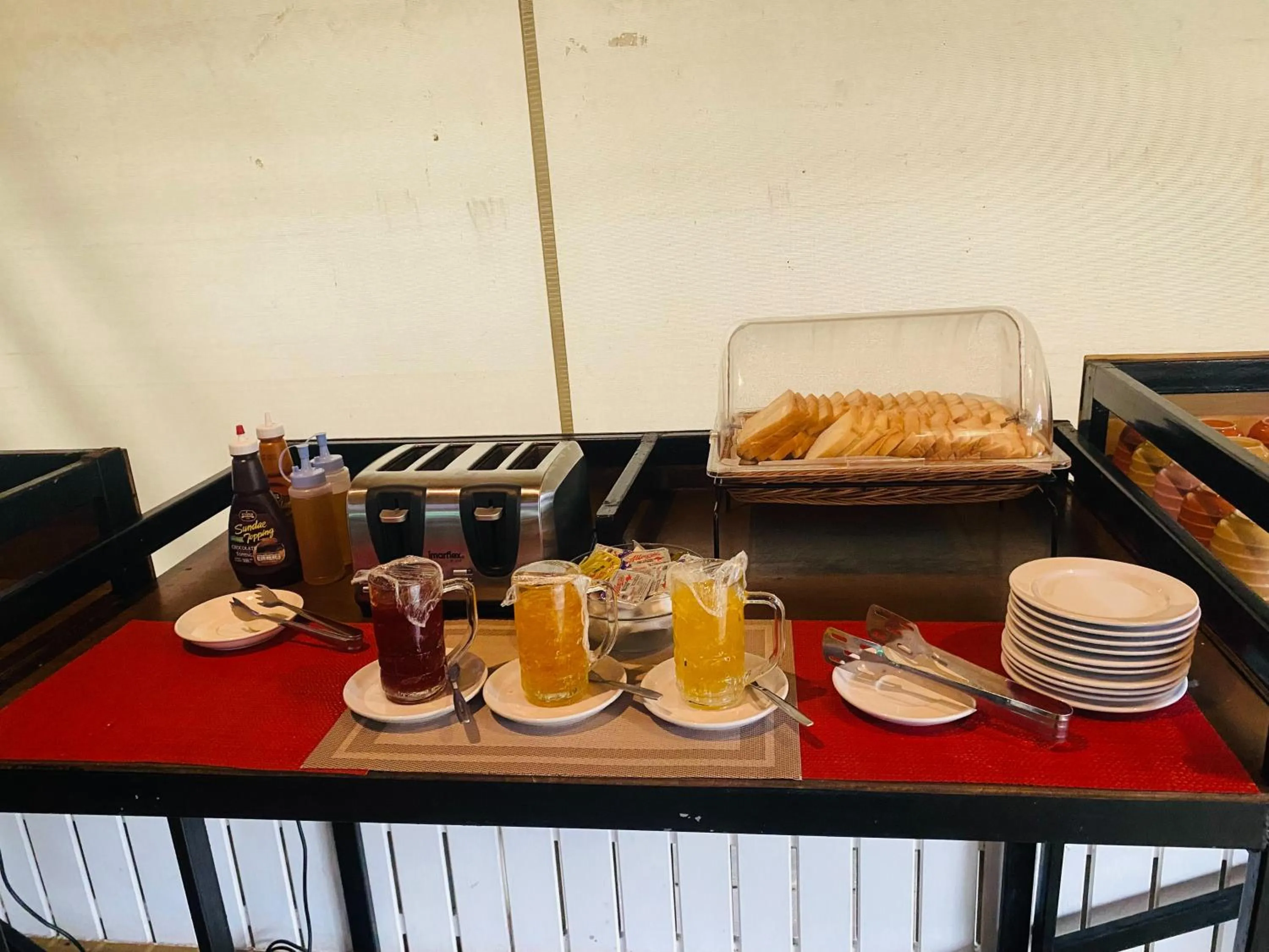 Restaurant/places to eat in Bella Vista Beach Resort Koh Lipe