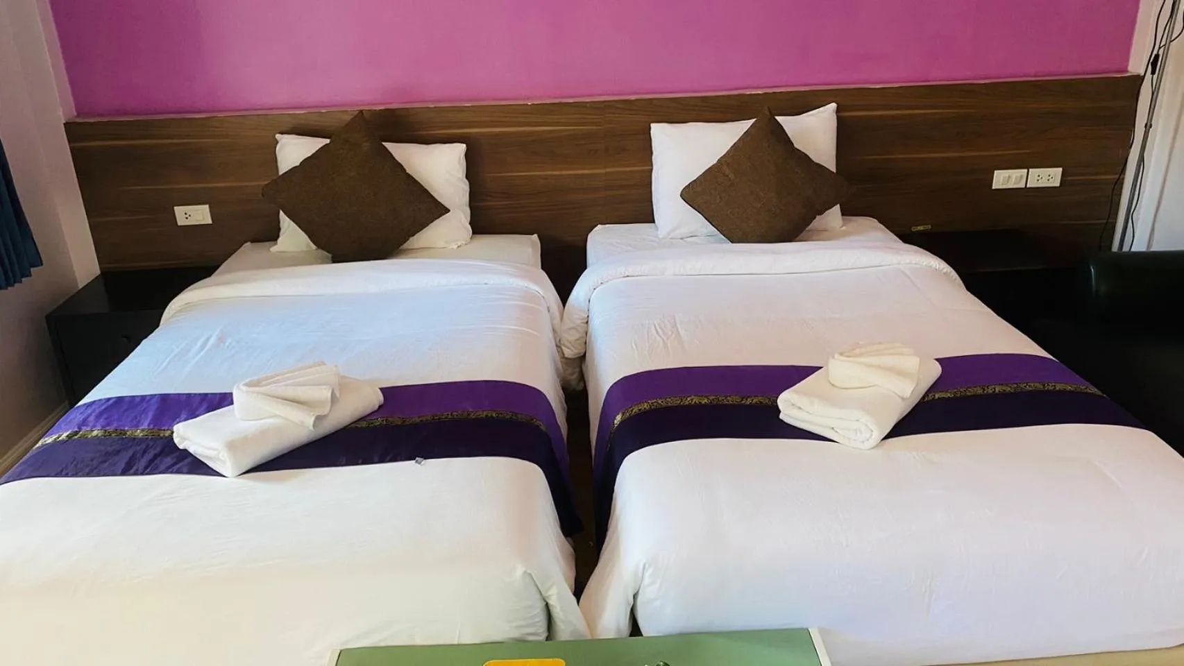 Bed in Bella Vista Beach Resort Koh Lipe