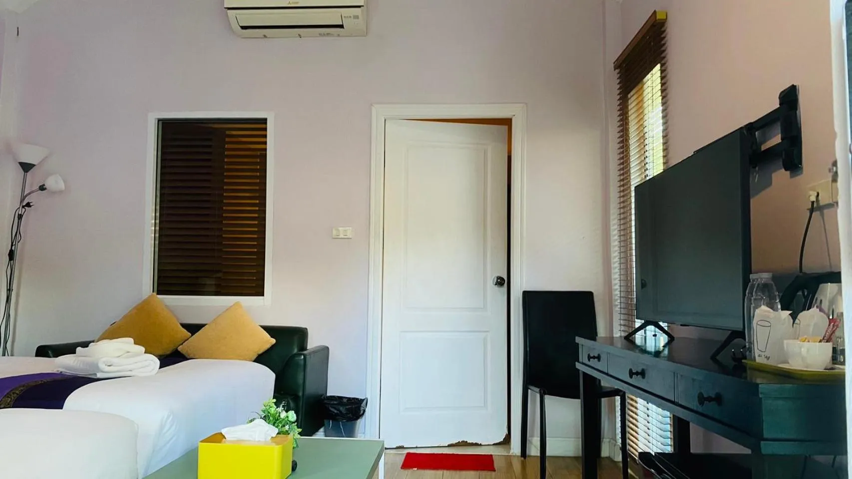 Area and facilities, Bed in Bella Vista Beach Resort Koh Lipe