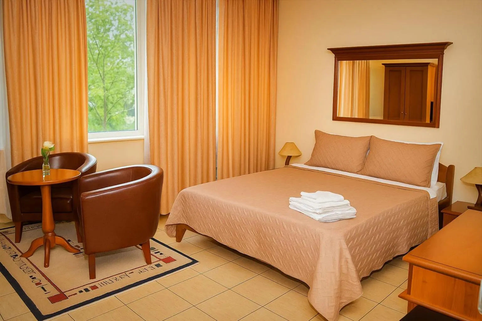 TV and multimedia, Bed in Hotel Tivoli