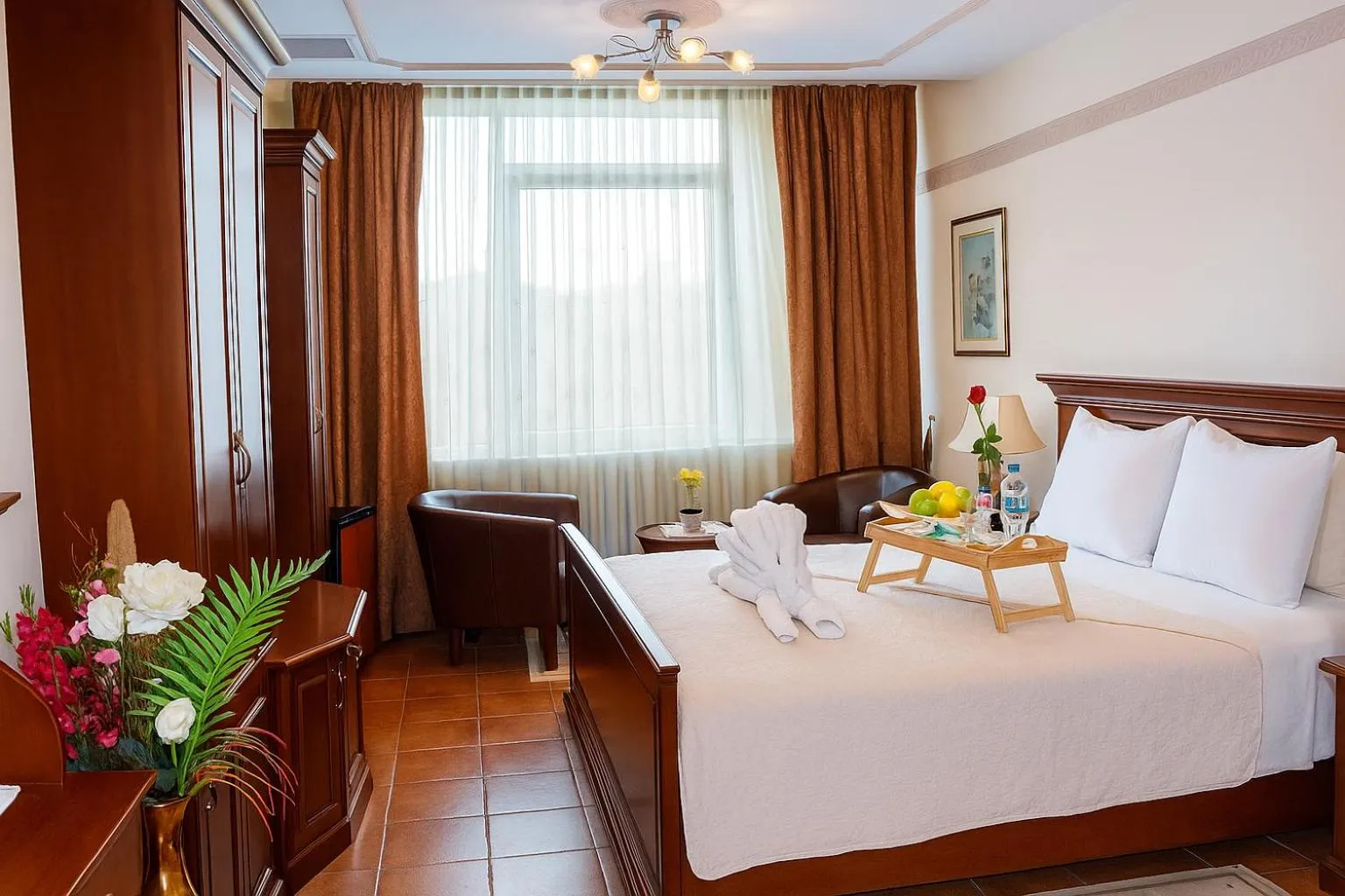 Restaurant/places to eat, Bed in Hotel Tivoli