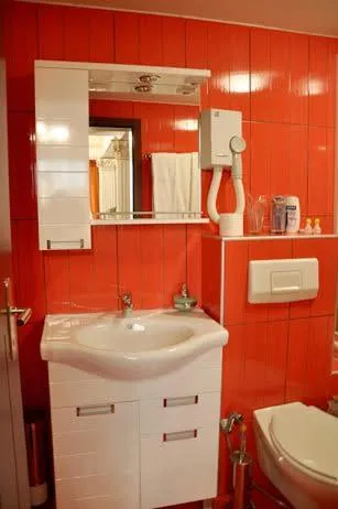 Bathroom in Hotel Tivoli