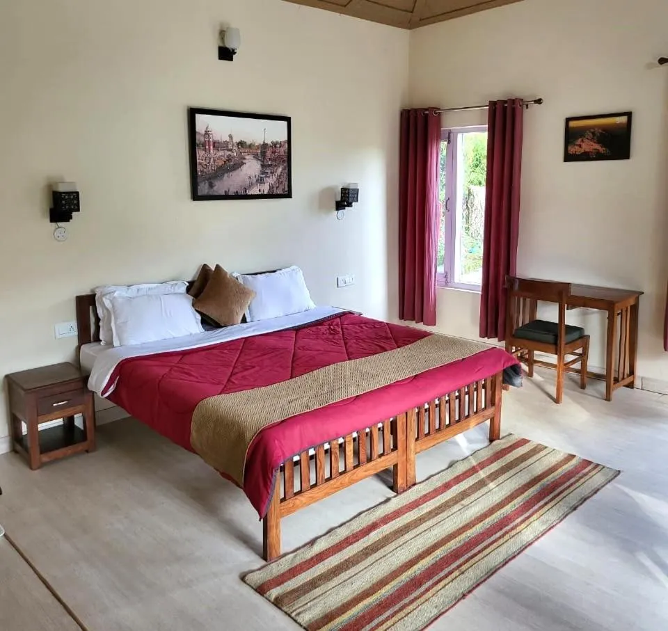 Bedroom, Bed in Majkhali Woods, Ranikhet, By Himalayan Eco Lodges