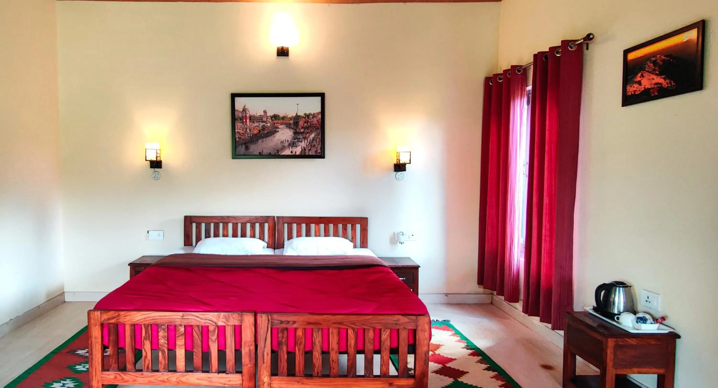 Bed in Majkhali Woods, Ranikhet, By Himalayan Eco Lodges