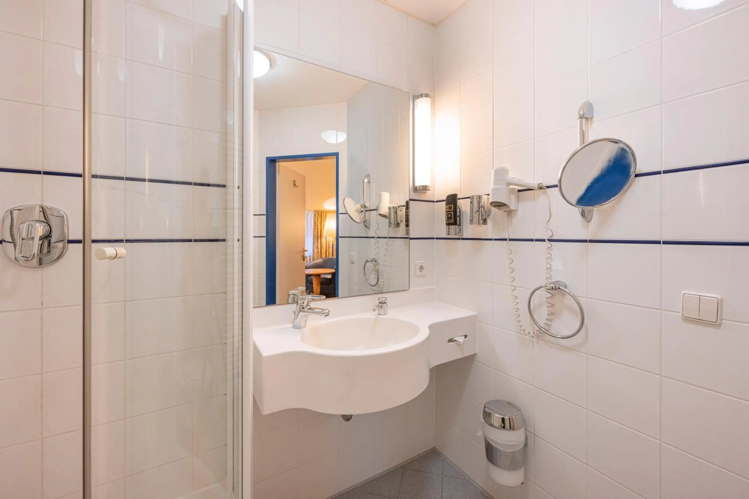 Bathroom in Hotel Neuwirt