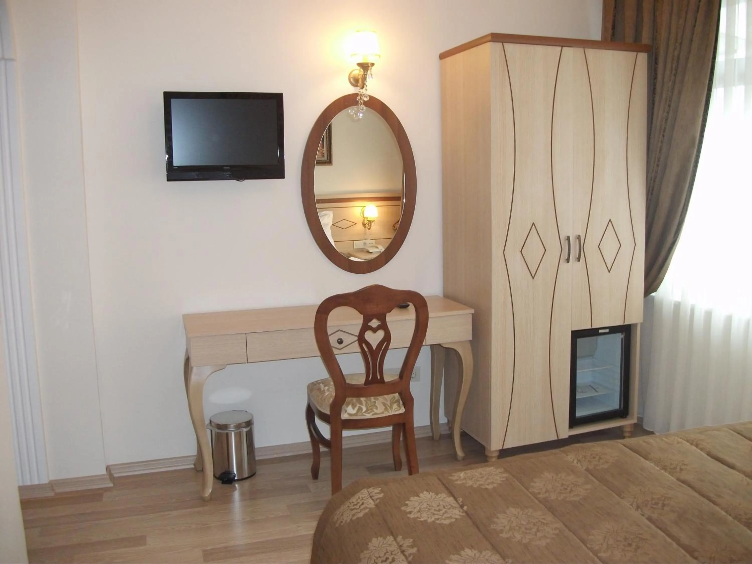 Bed in Sultan Palace Hotel