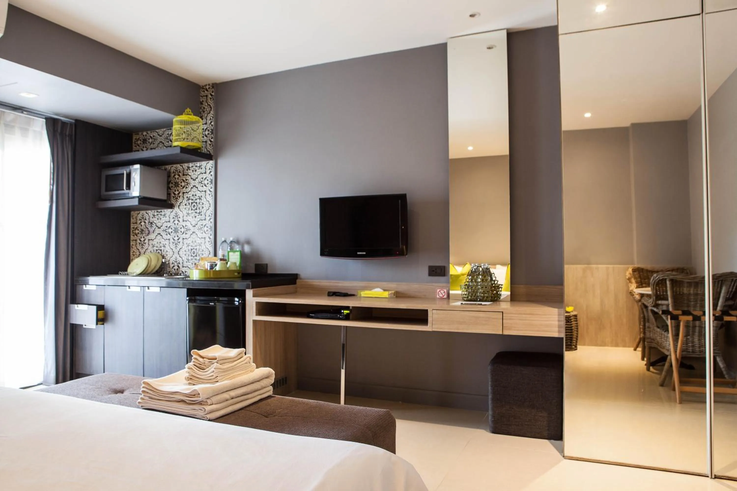 Kitchen or kitchenette in Ploen Chaweng by Tolani