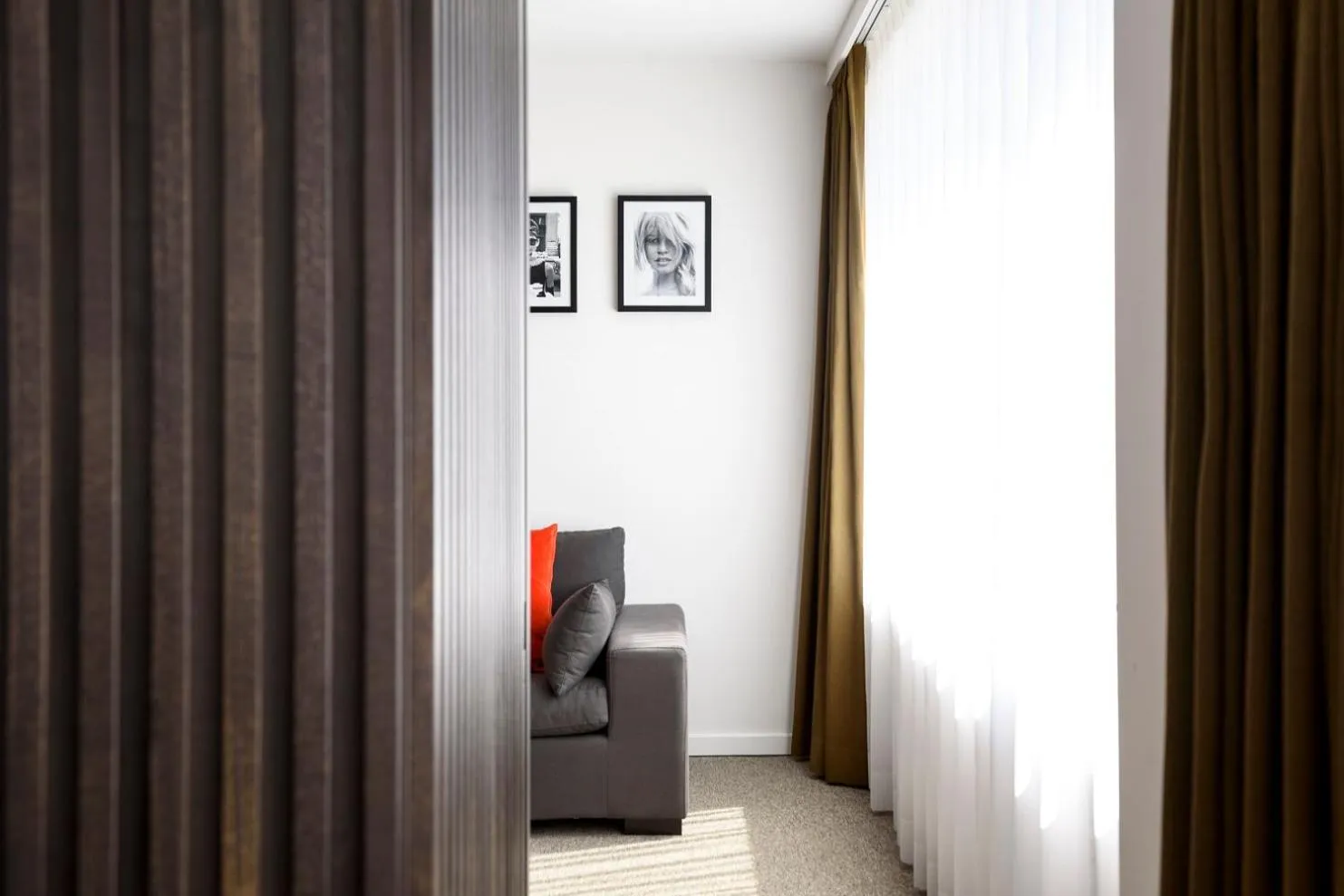 Seating area in Hotel Nelson