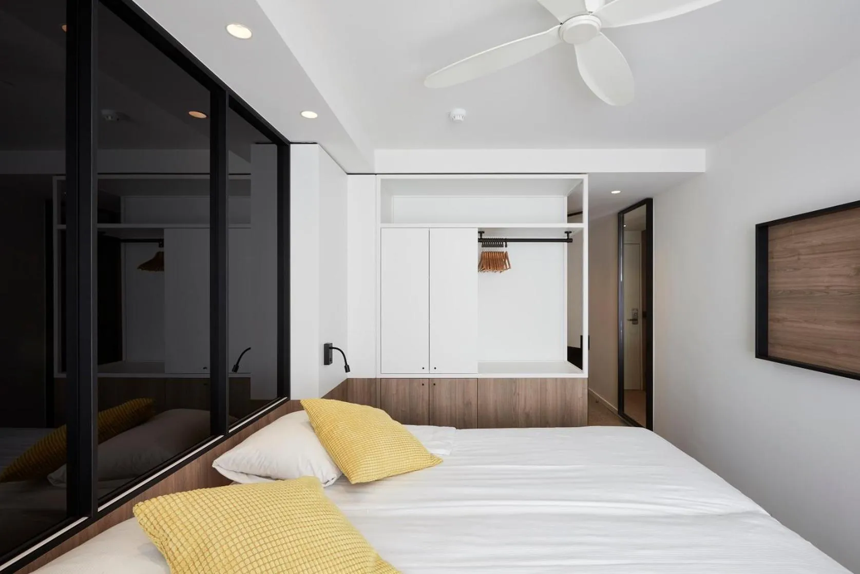 Bedroom, Bed in Hotel Nelson