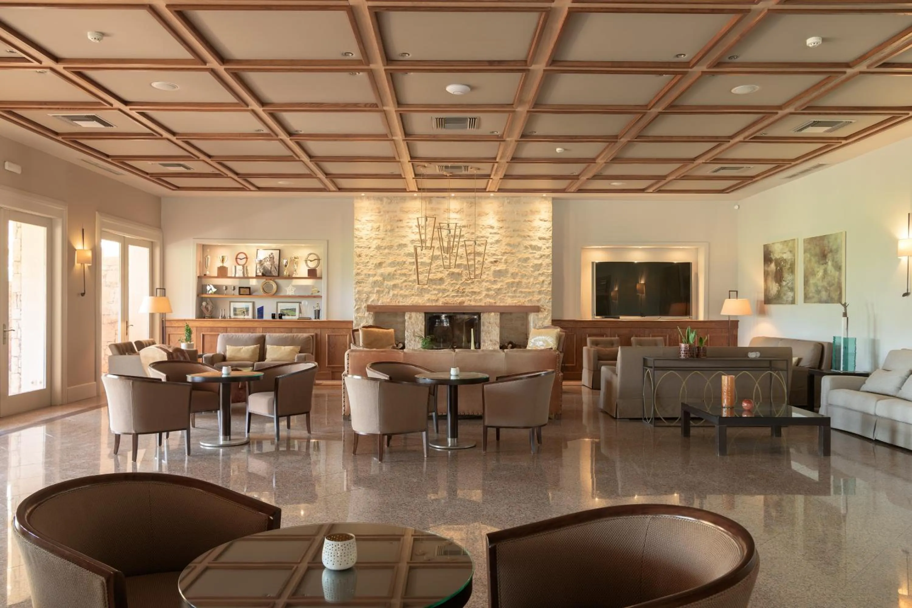 Lounge or bar in Crete Golf Club Hotel