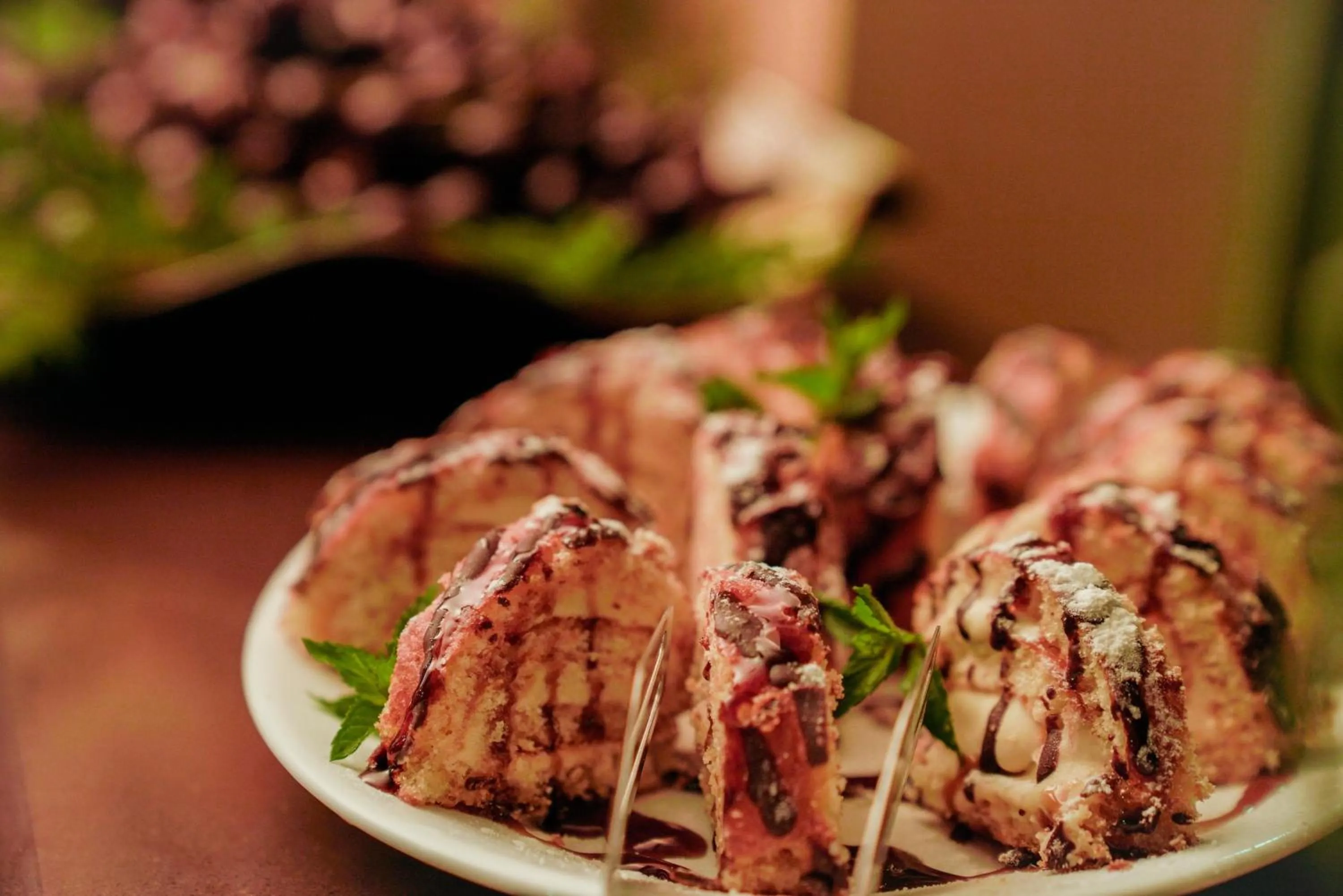 Food and drinks in Apart Hotel Flora Residence Daisy