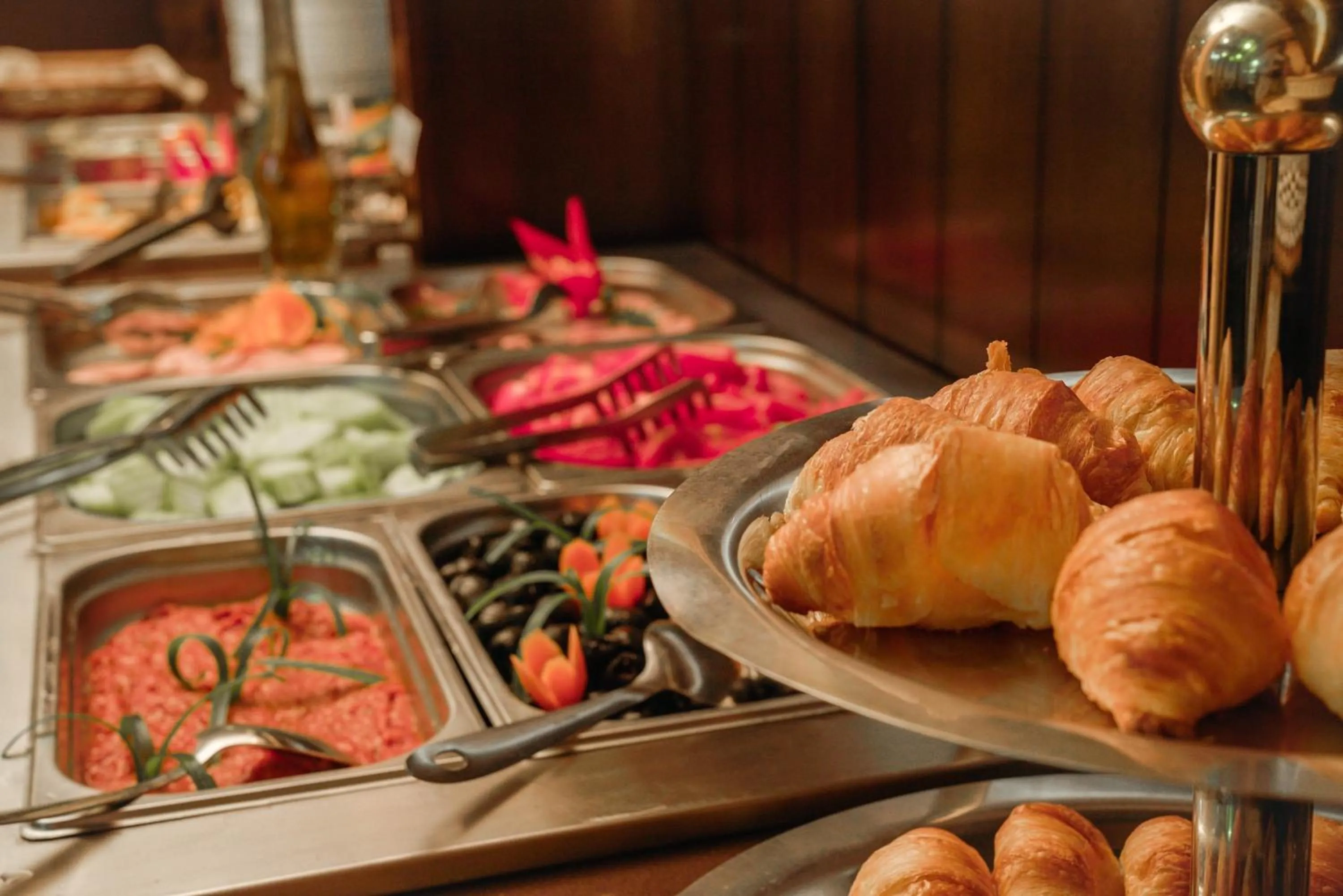 Food and drinks in Apart Hotel Flora Residence Daisy