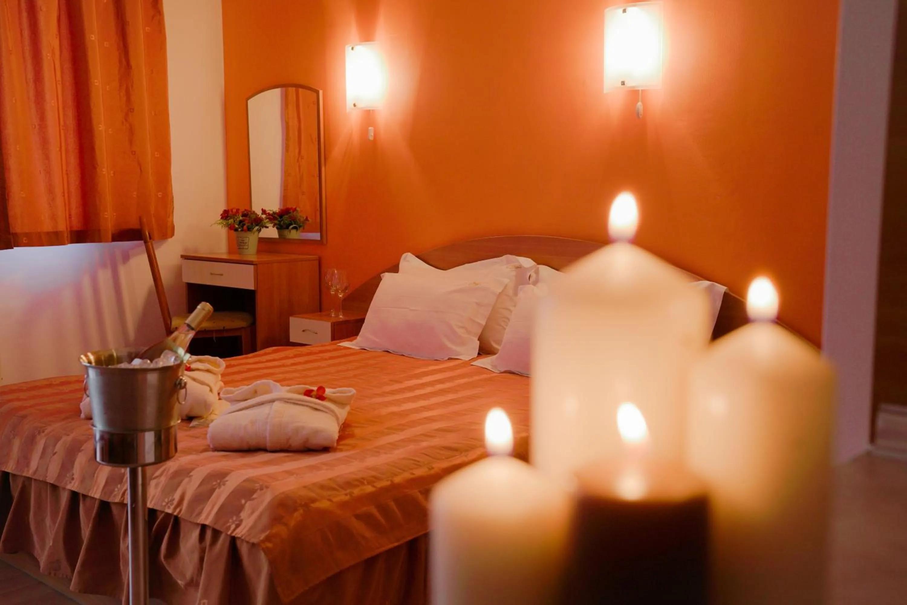 Bed in Apart Hotel Flora Residence Daisy