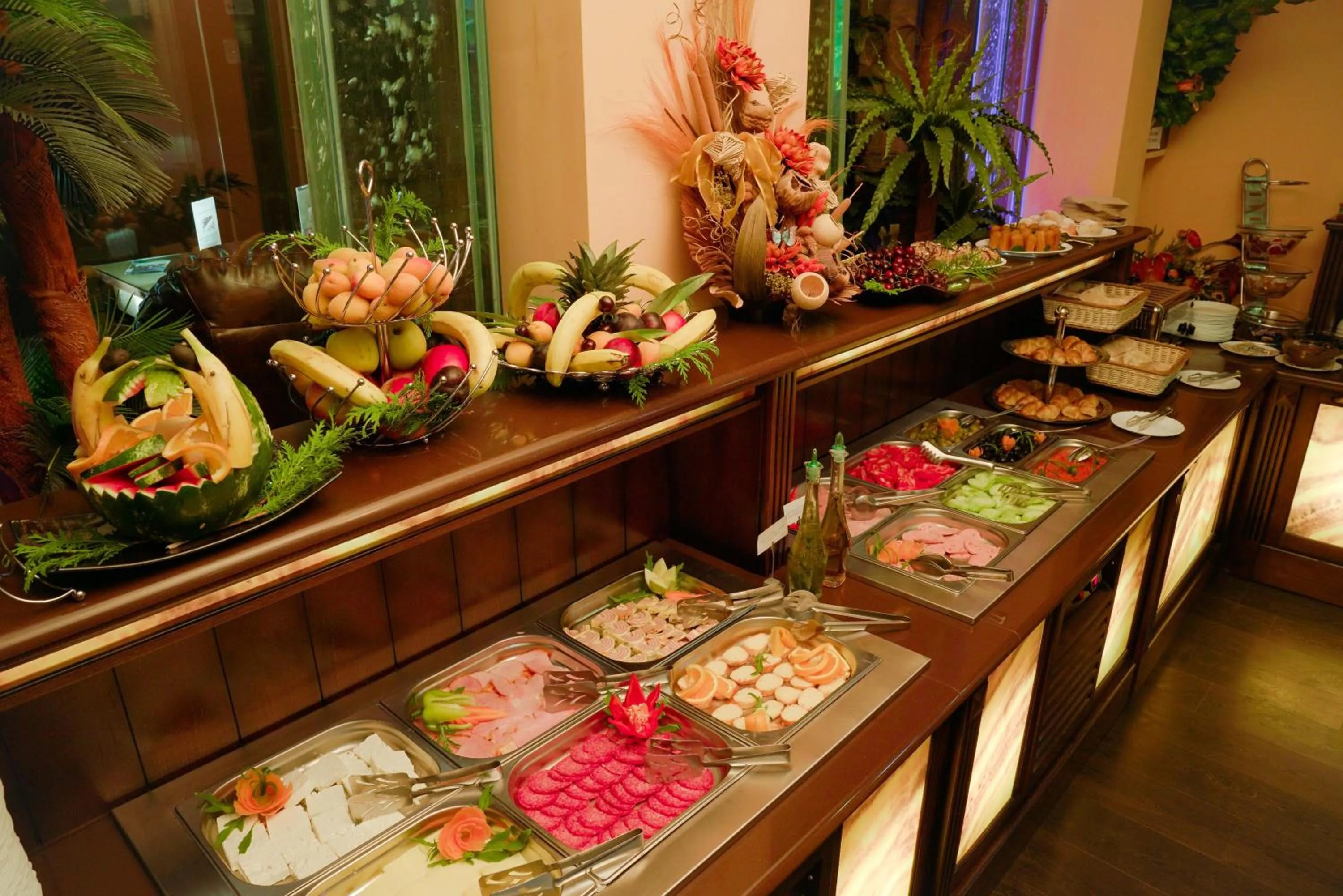 Food and drinks in Apart Hotel Flora Residence Daisy