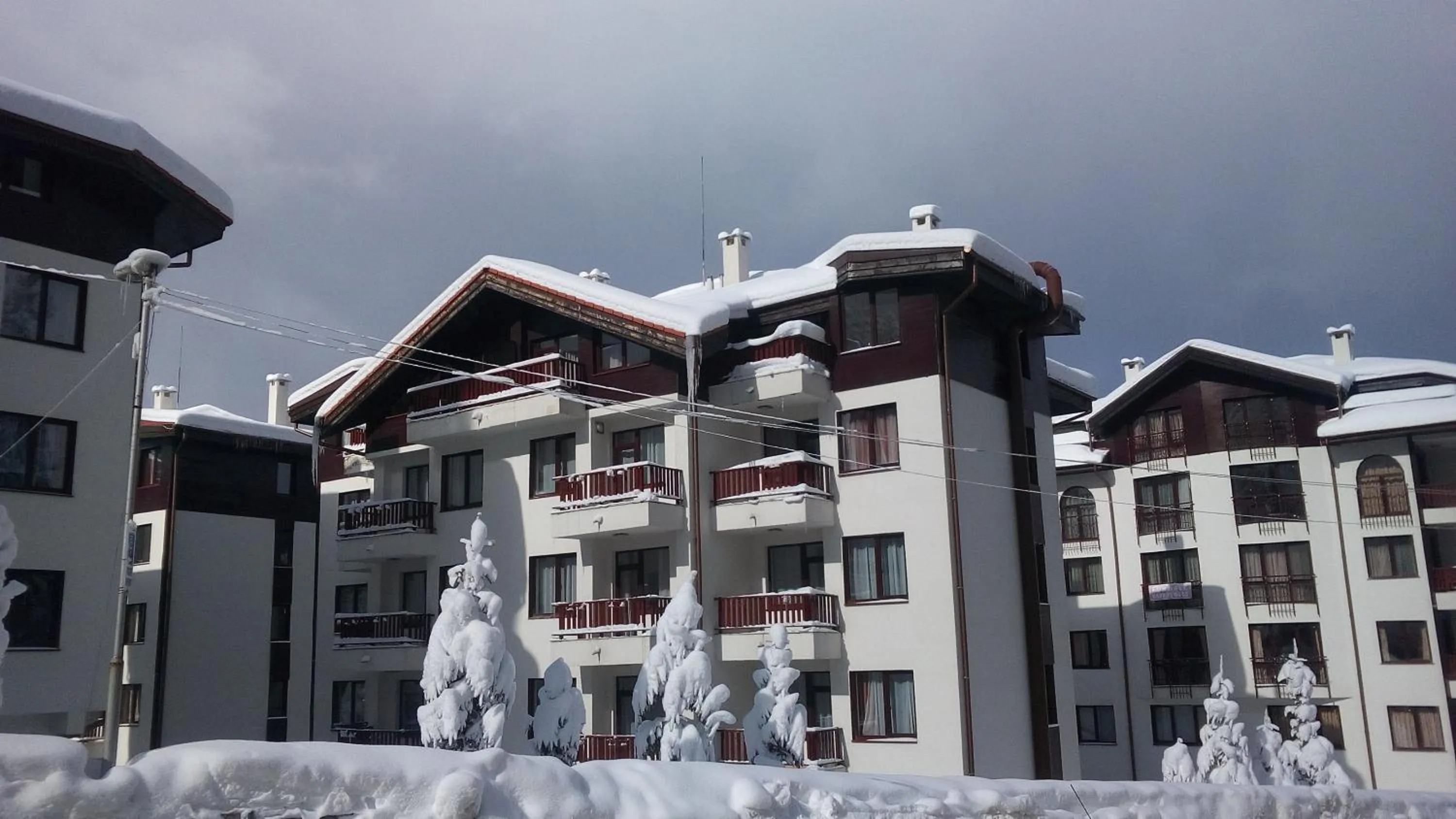 Property building in Apart Hotel Flora Residence Daisy