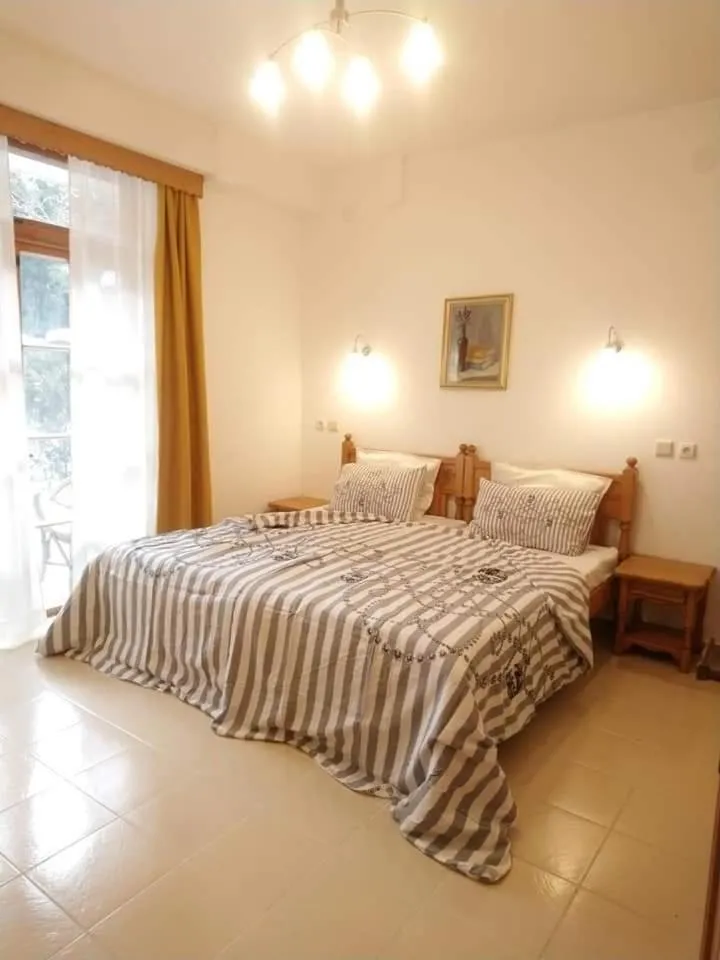 Bed in Park Hotel Amfora -Free Parking