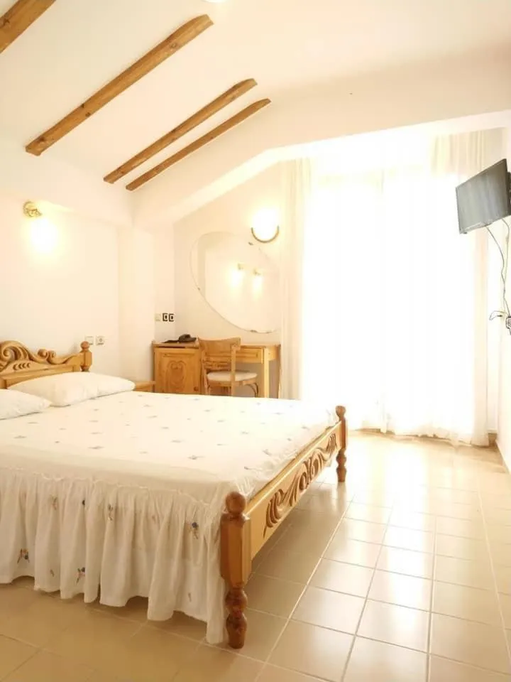 Bed in Park Hotel Amfora -Free Parking