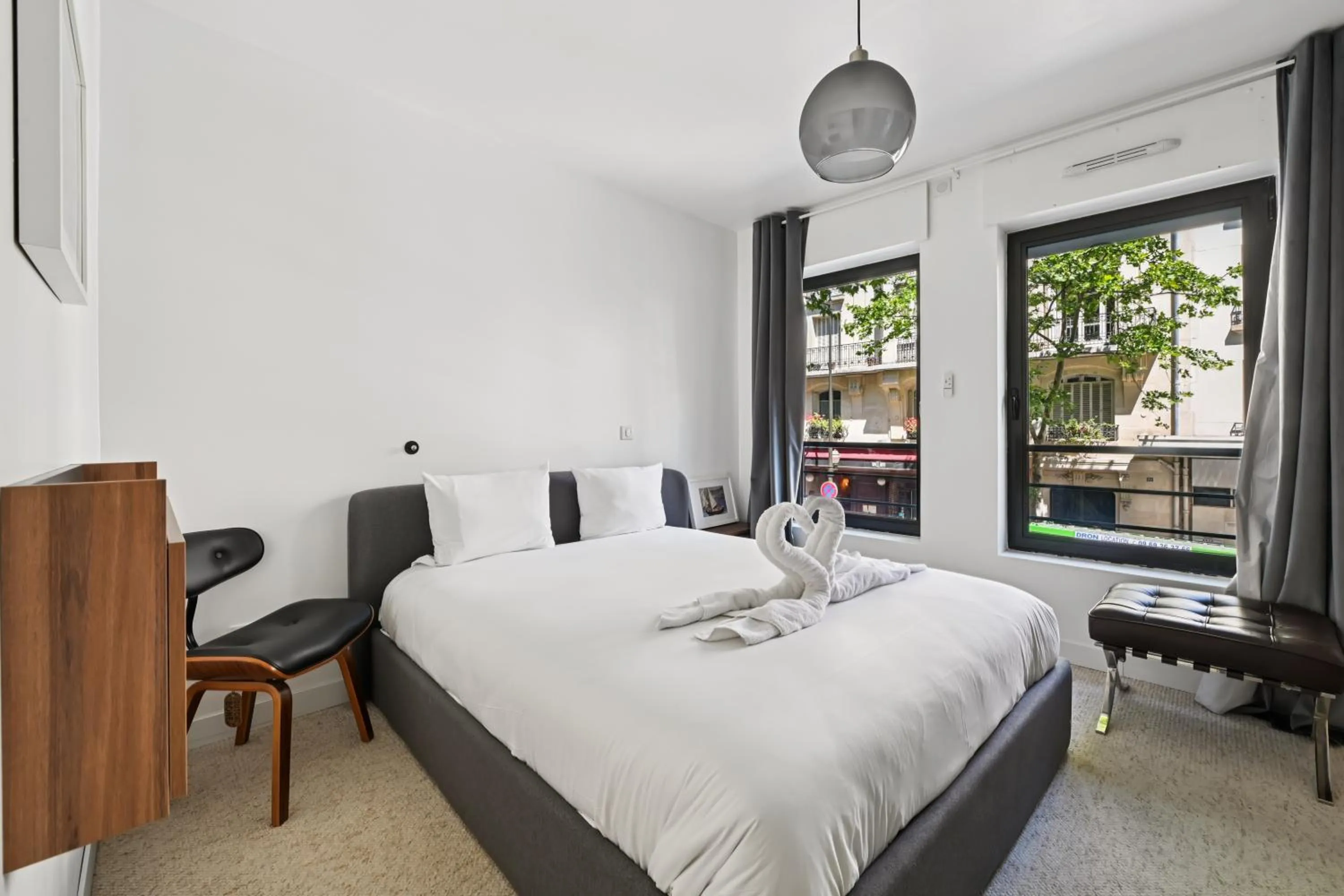 Bed in Résidence AURMAT - Appart - Hôtel - Boulogne - Paris