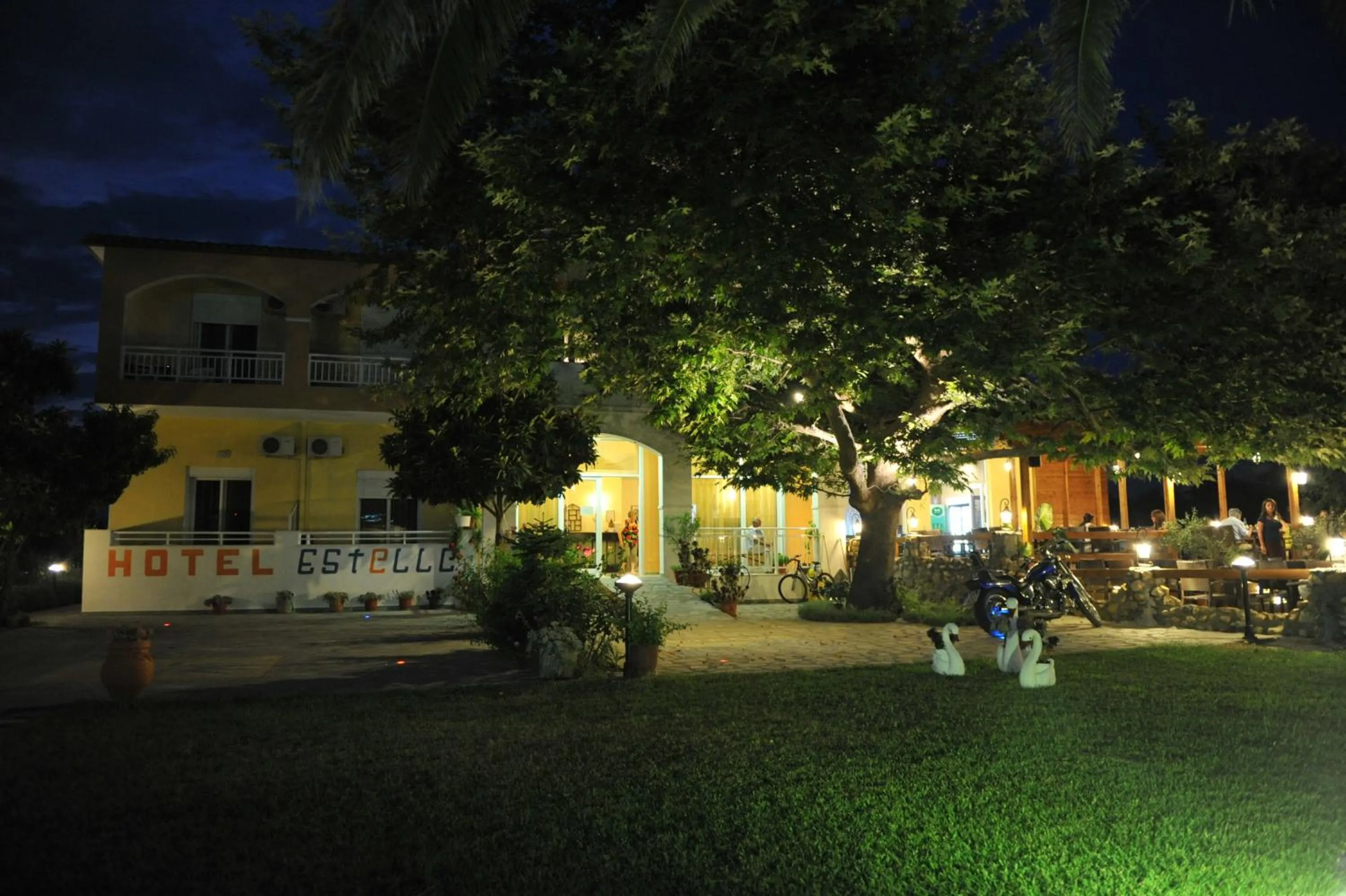 Property building in Estelle Hotel