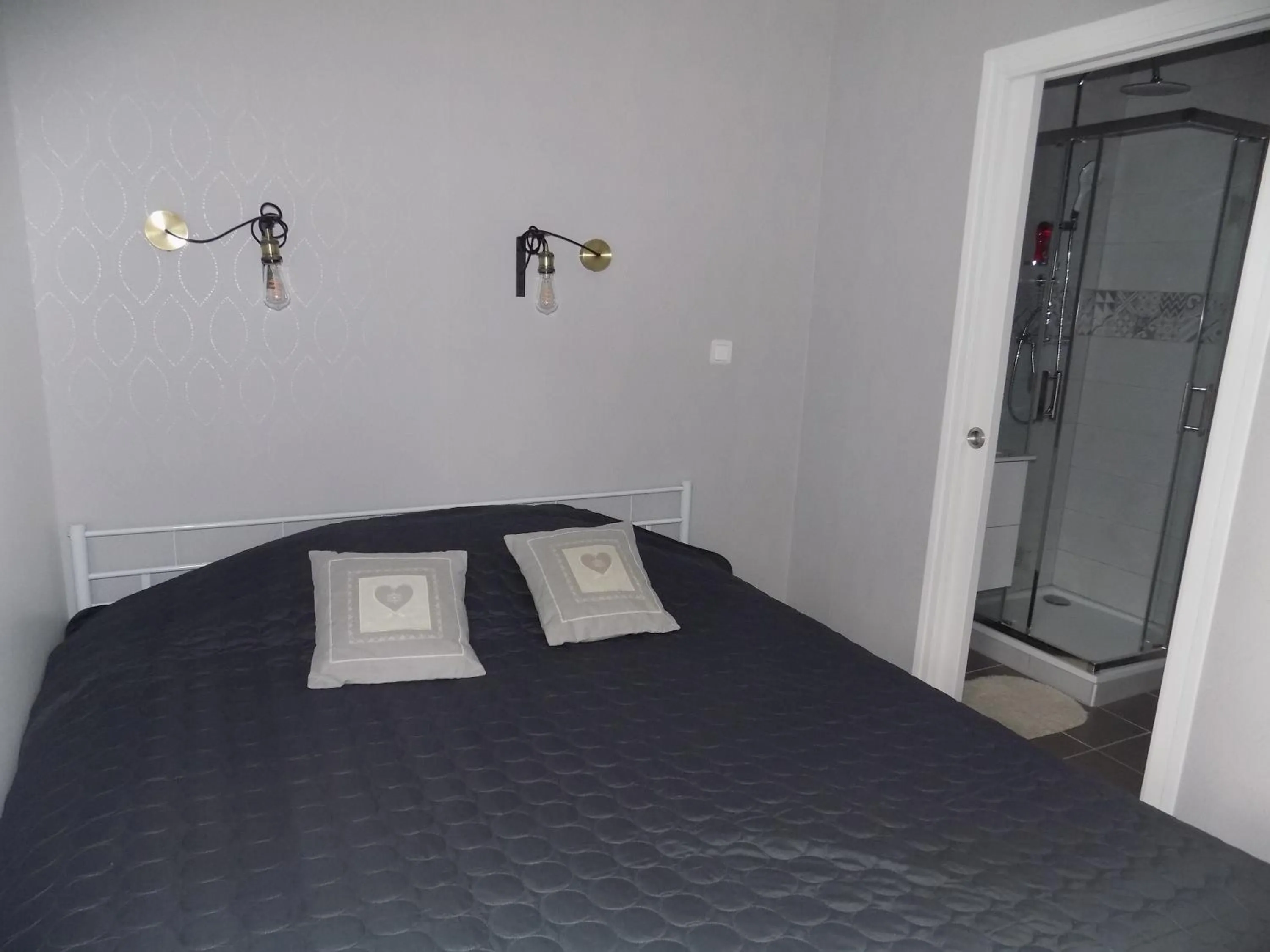 Bedroom, Bed in Chambres d'hôtes à Raveau