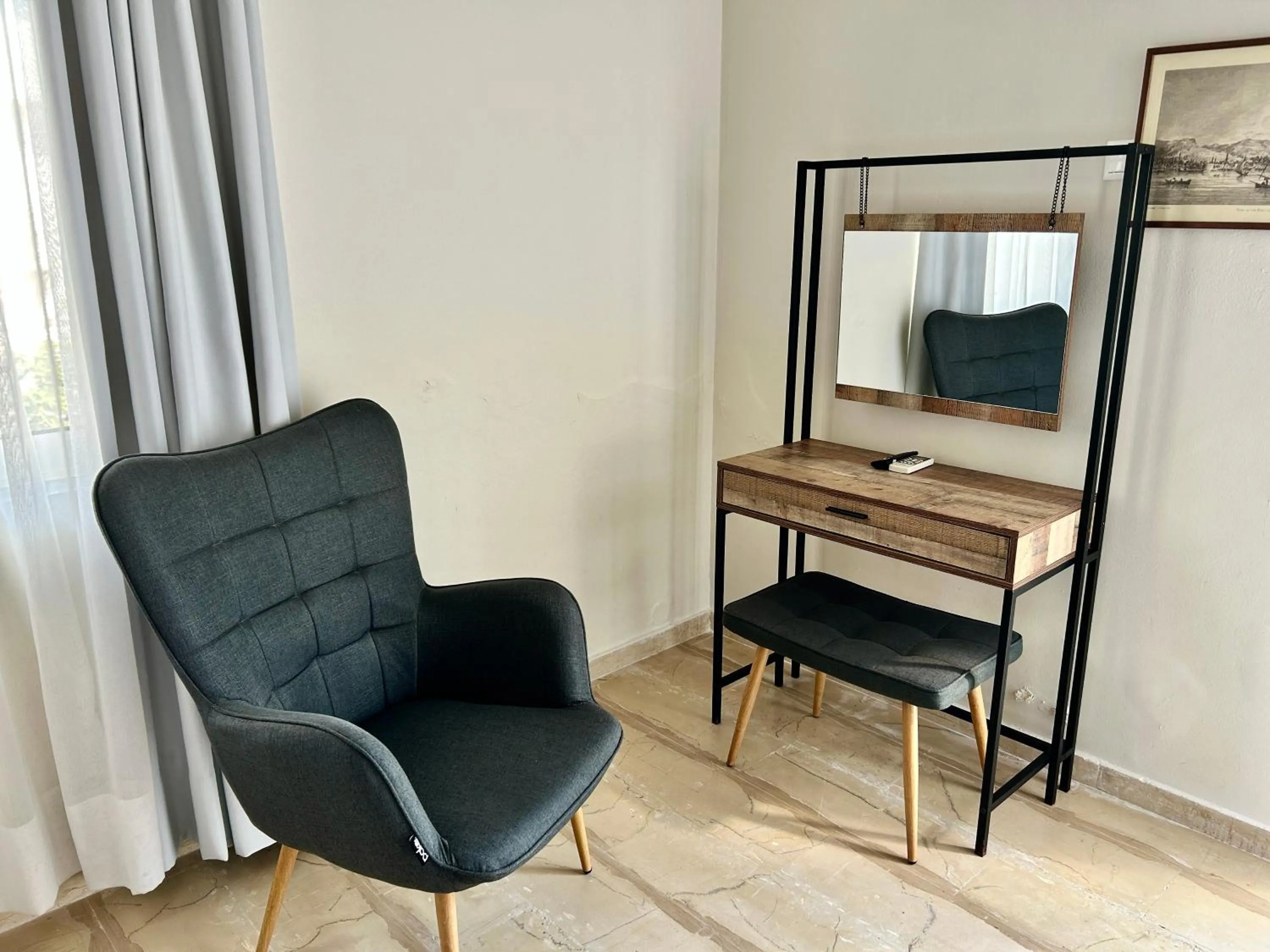 Bedroom in Loriet Hotel