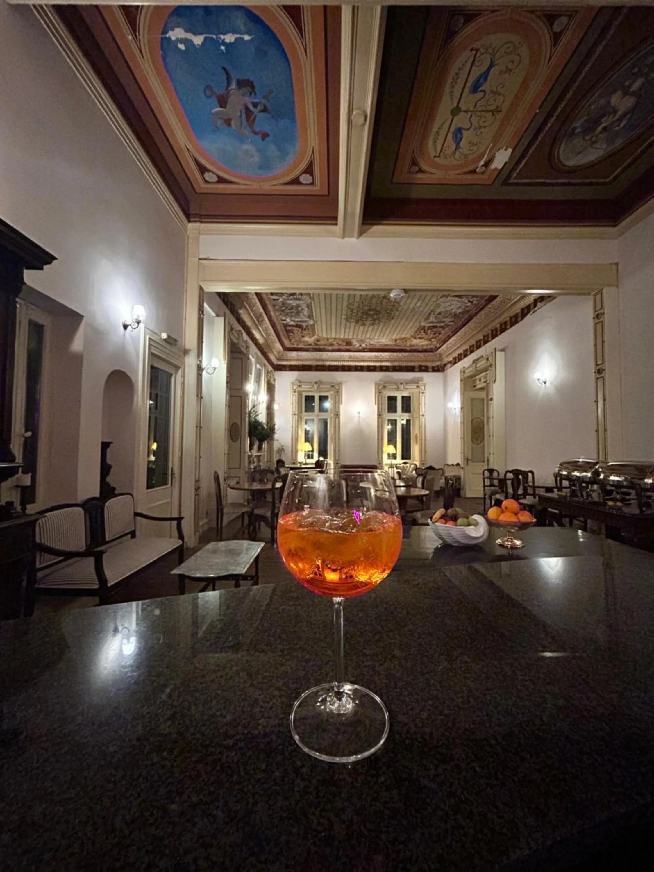 Nightclub / DJ in Loriet Hotel