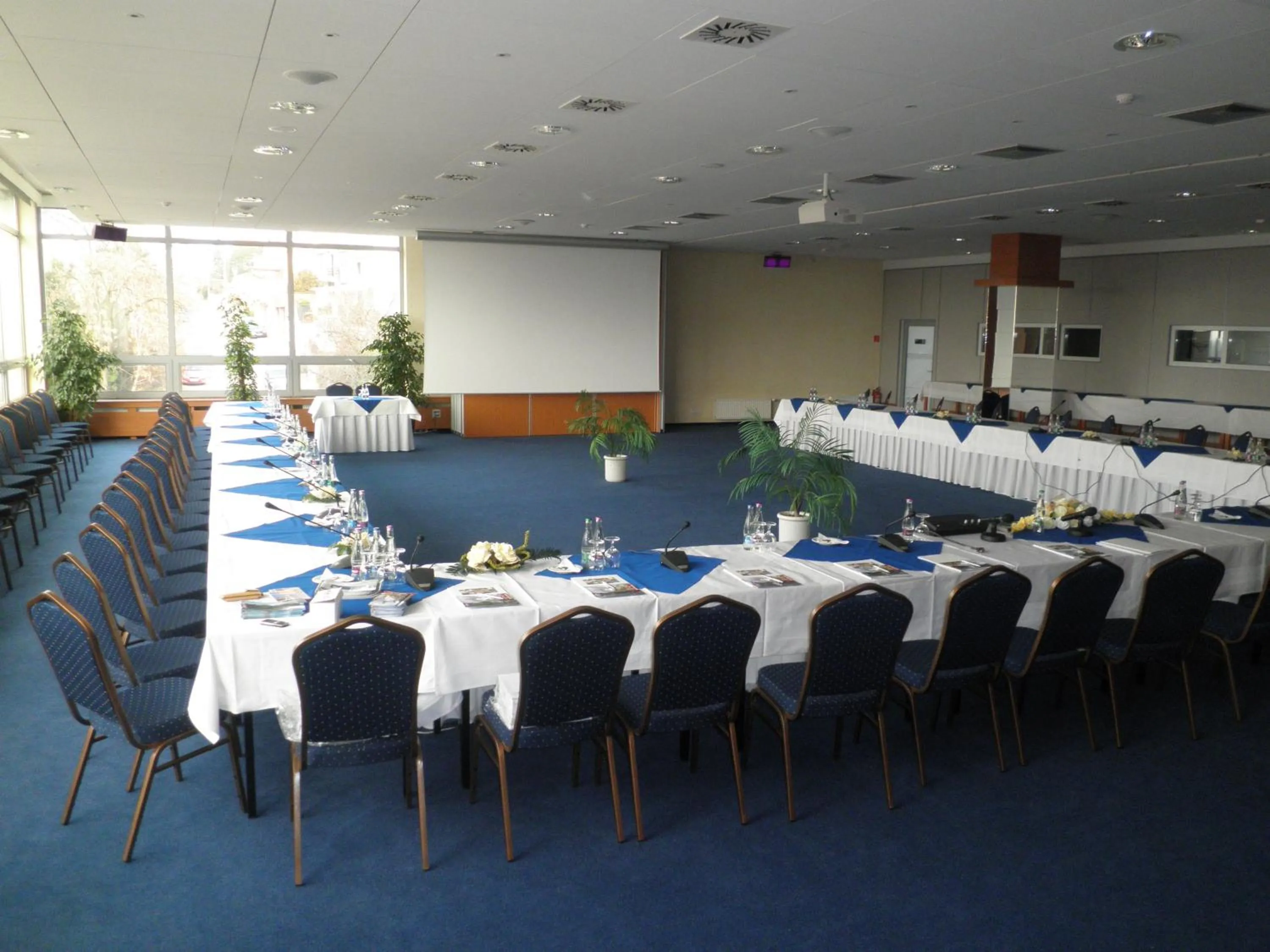 Business facilities in Hotel SOREA REGIA
