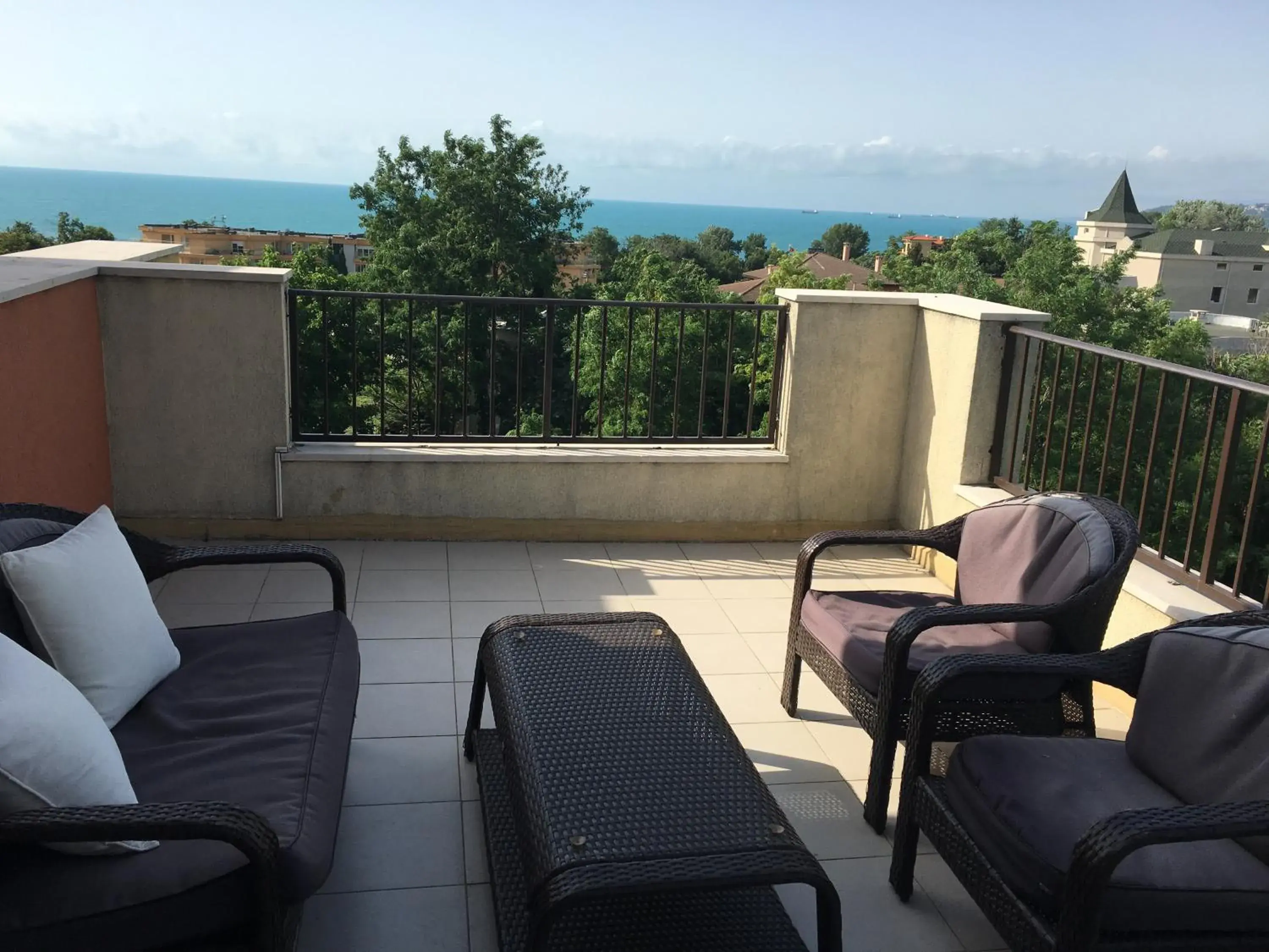 Two-Bedroom Apartment with Balcony in Sea Park Homes Neshkov Two-Bedroom Apartment with Balcony in Sea Park Homes Neshkov