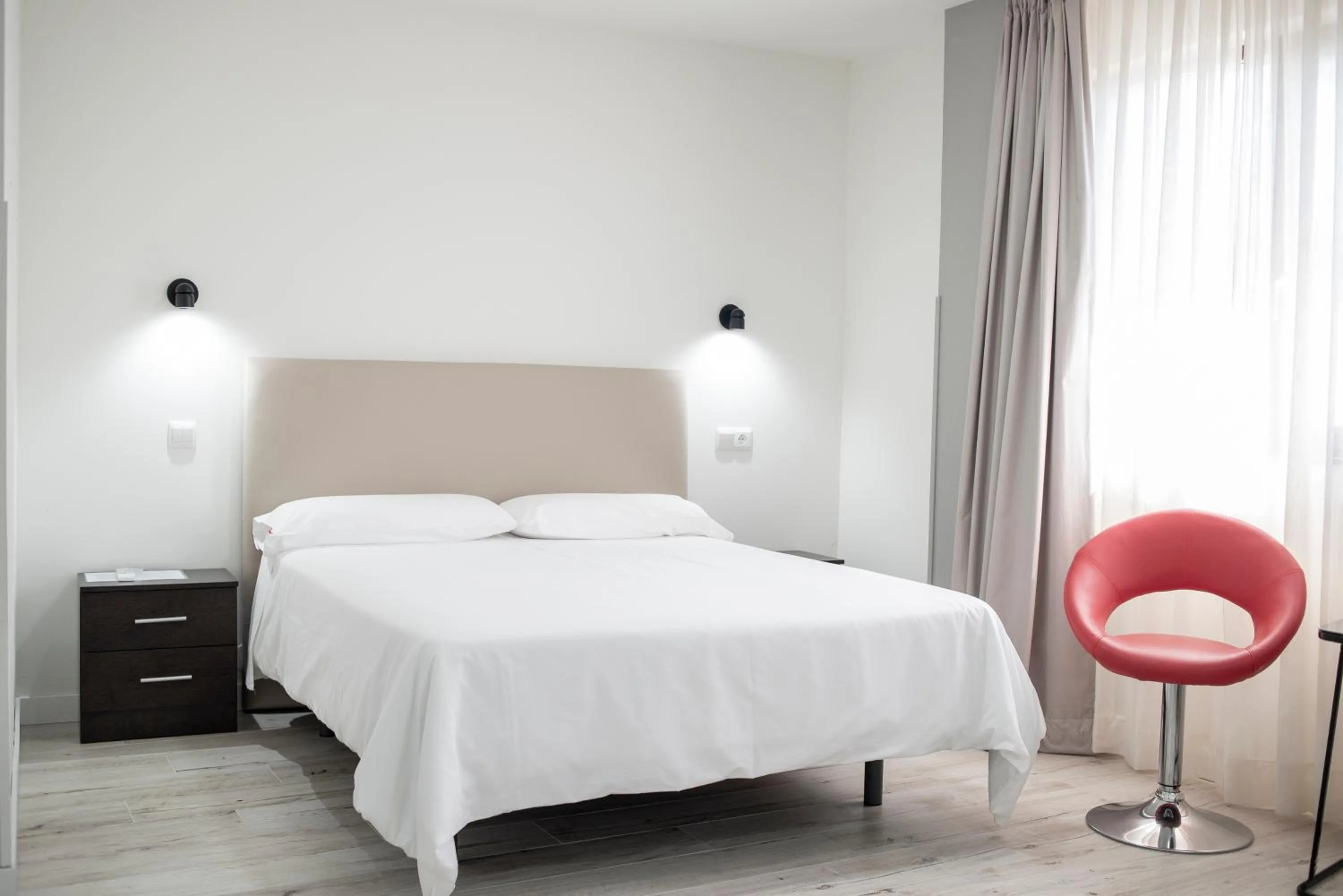 Bedroom in Hotel Montañés