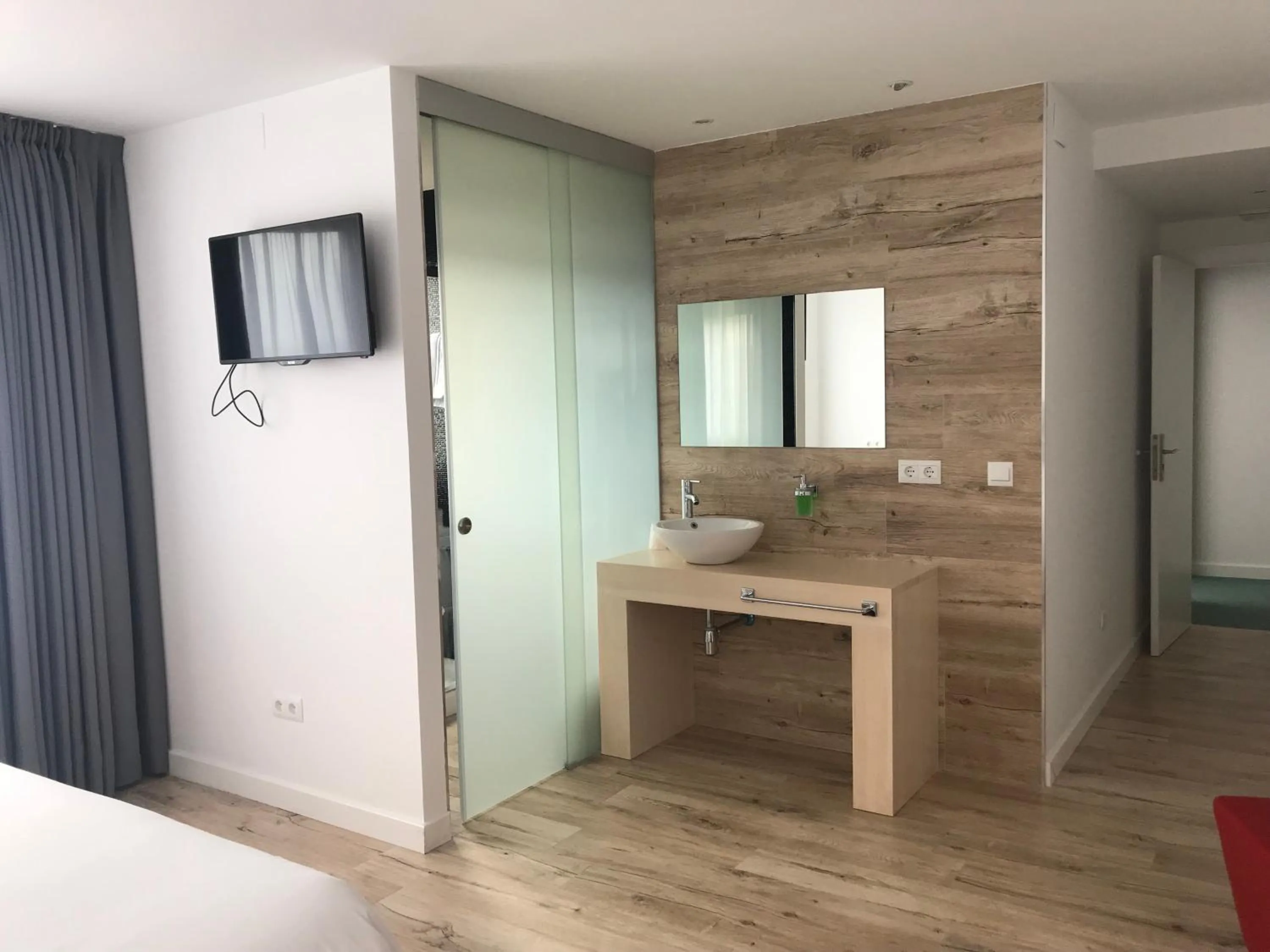 Bathroom in Hotel Montañés