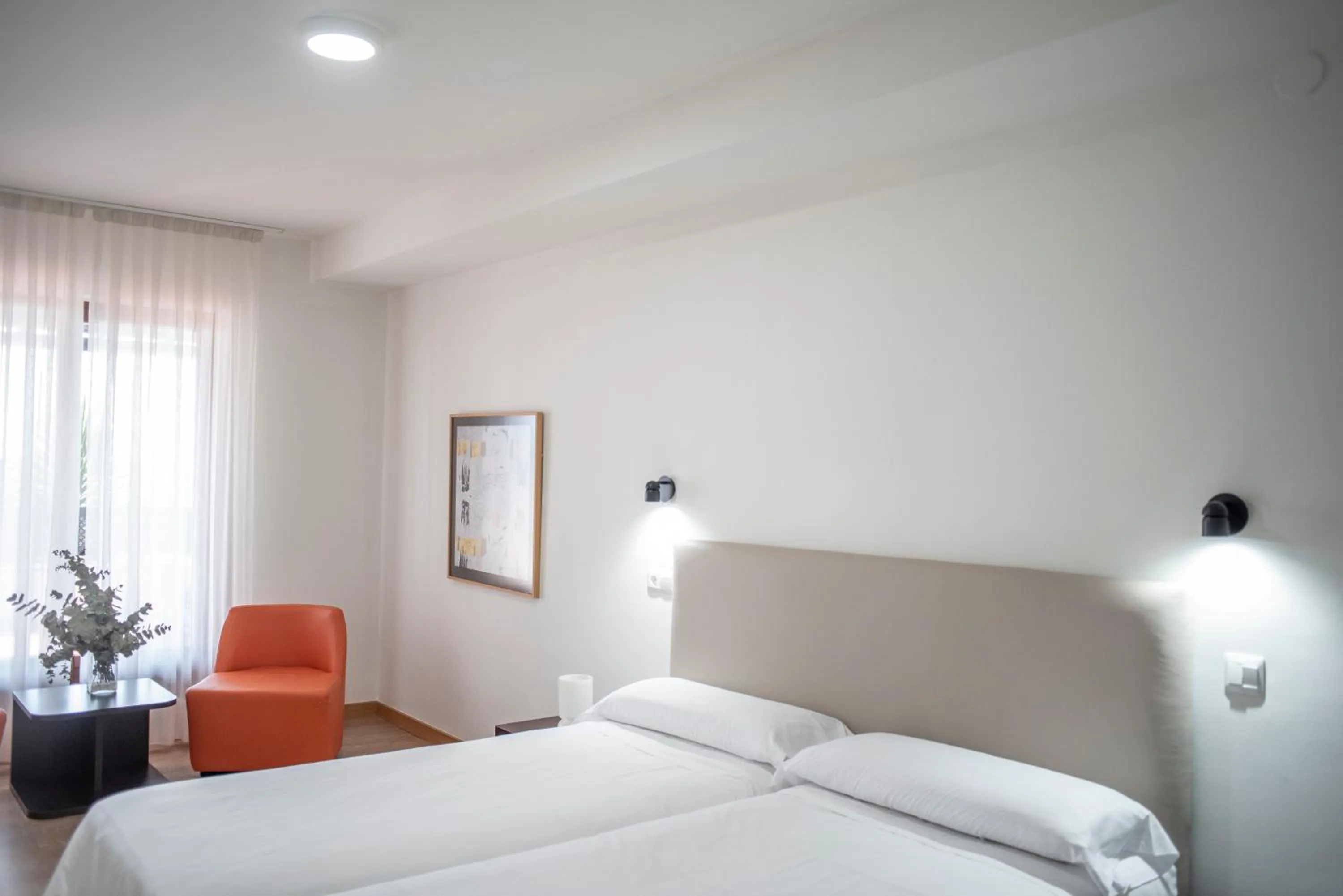 Bedroom in Hotel Montañés