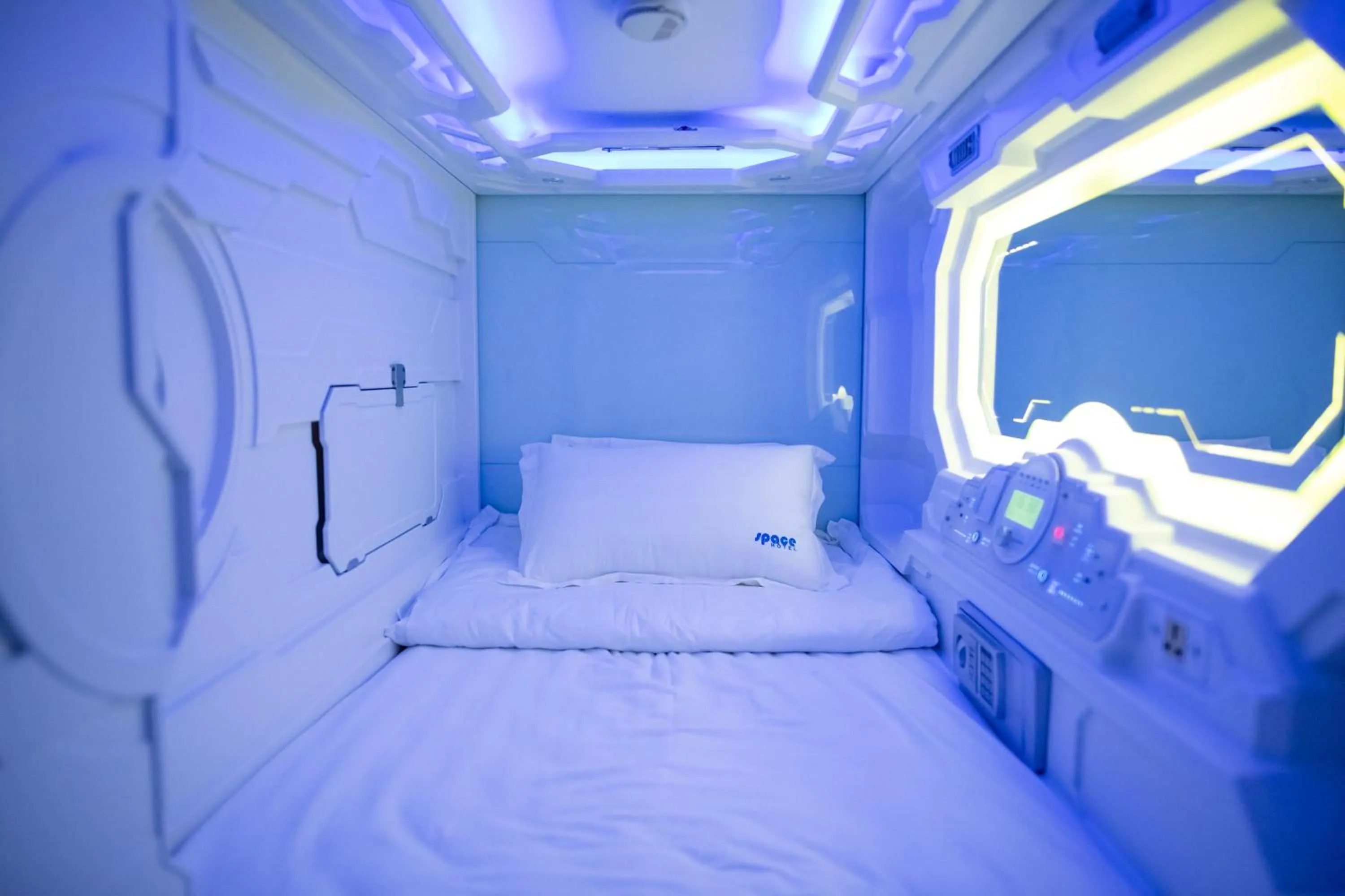 Bed in Space Hotel @ Chinatown Kuala Lumpur