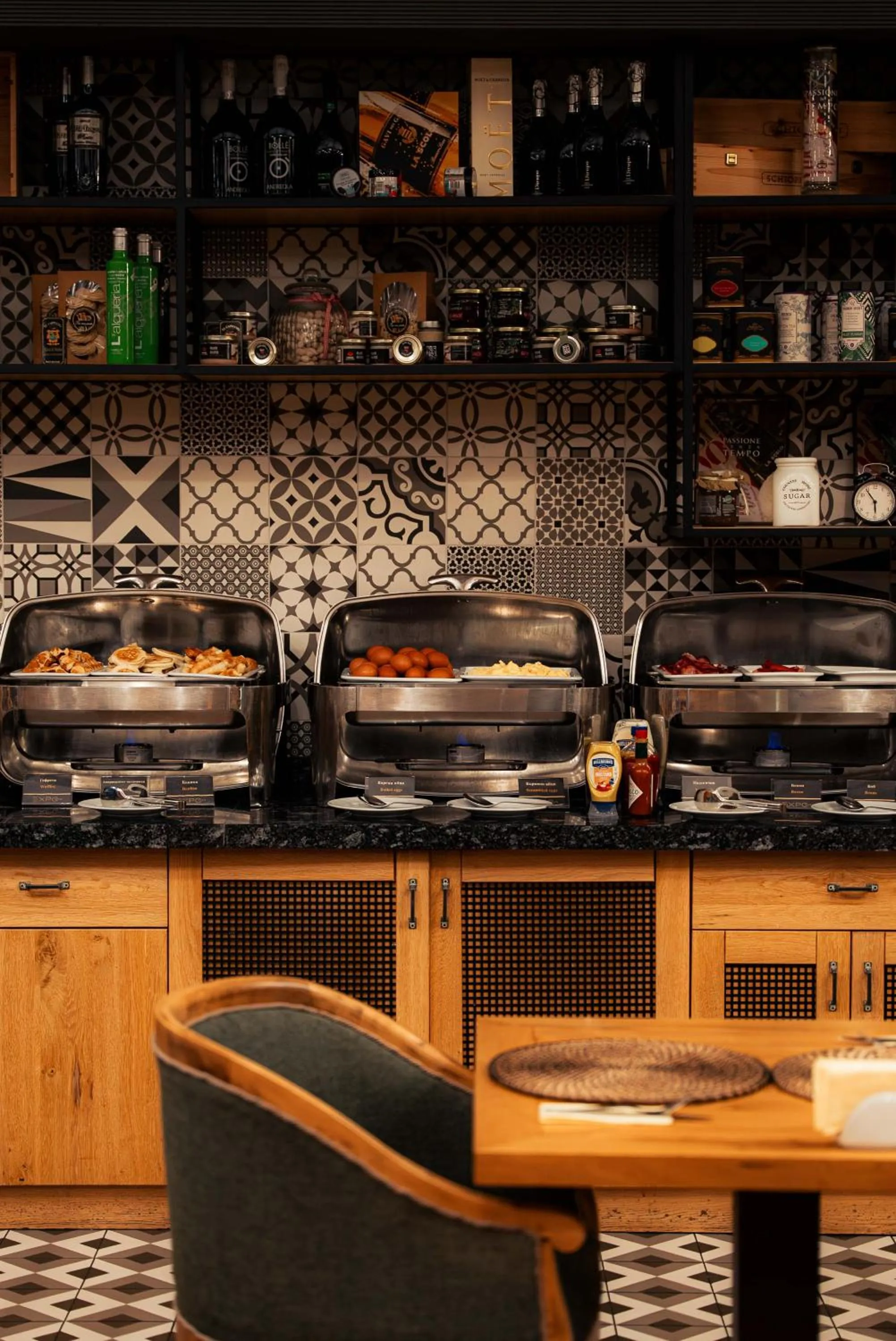 Buffet breakfast in Expo Hotel Sofia - Free Airport Shuttle