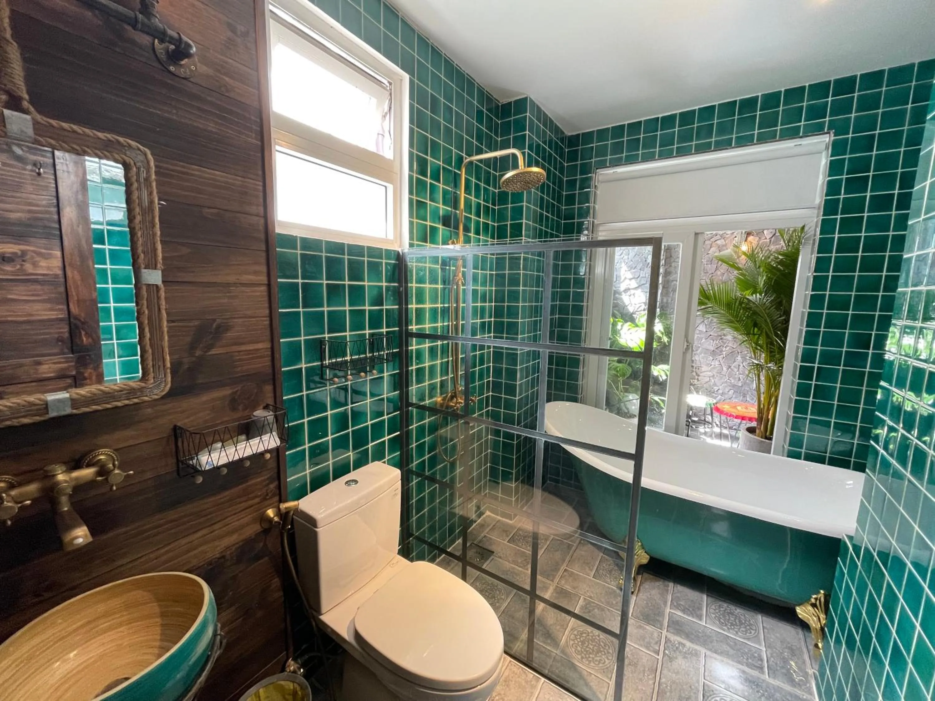 Bathroom in Lucas Inn