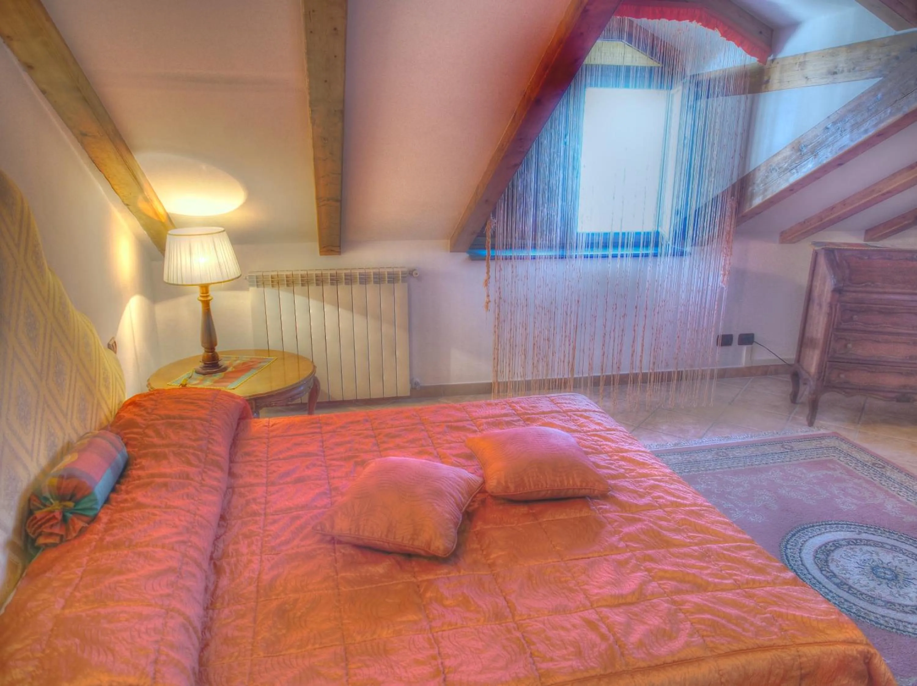 Bed in Villa Donna Fausta