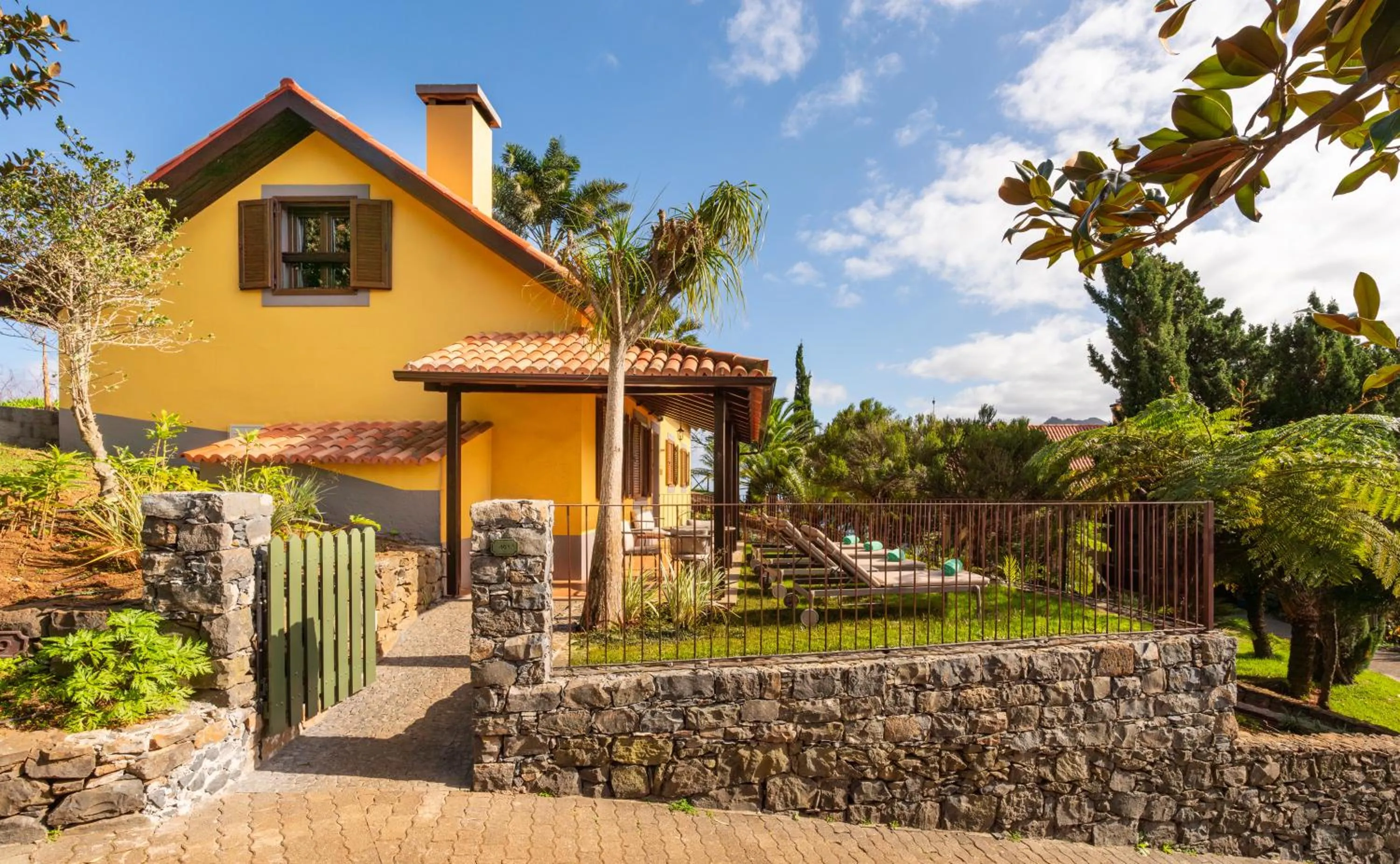 Off site in Hotel Quinta Do Furao