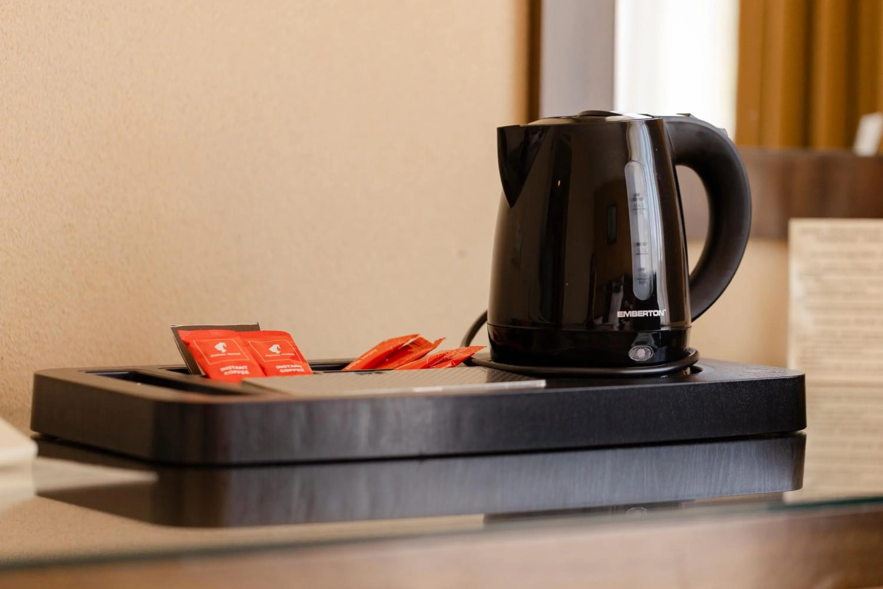 Coffee/tea facilities in Hotel Clermont